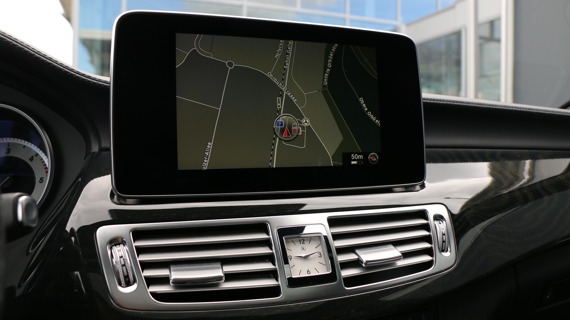 MERCEDES-BENZ CLS 250 d 4Matic BlueTEC-image-16