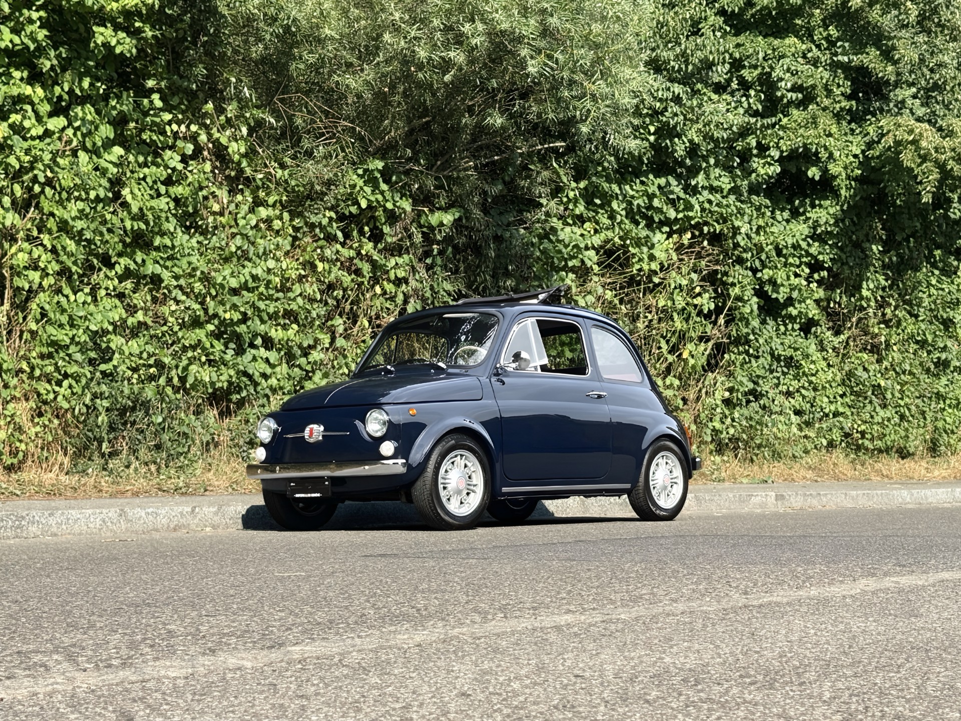 FIAT 500 Nuova 110F-showroom-element-1