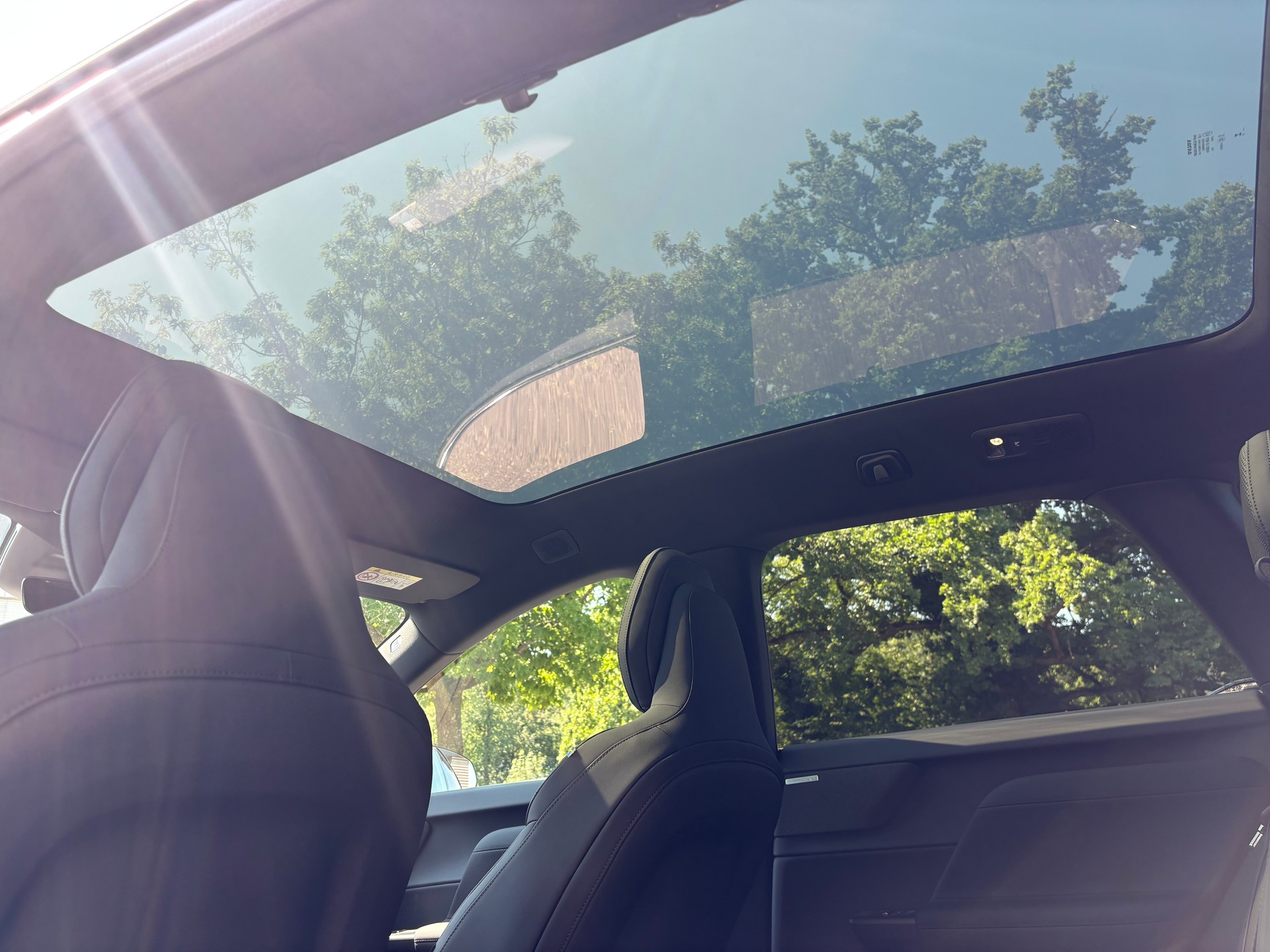 VOLVO EX60 Twin Ultra AWD-image-15