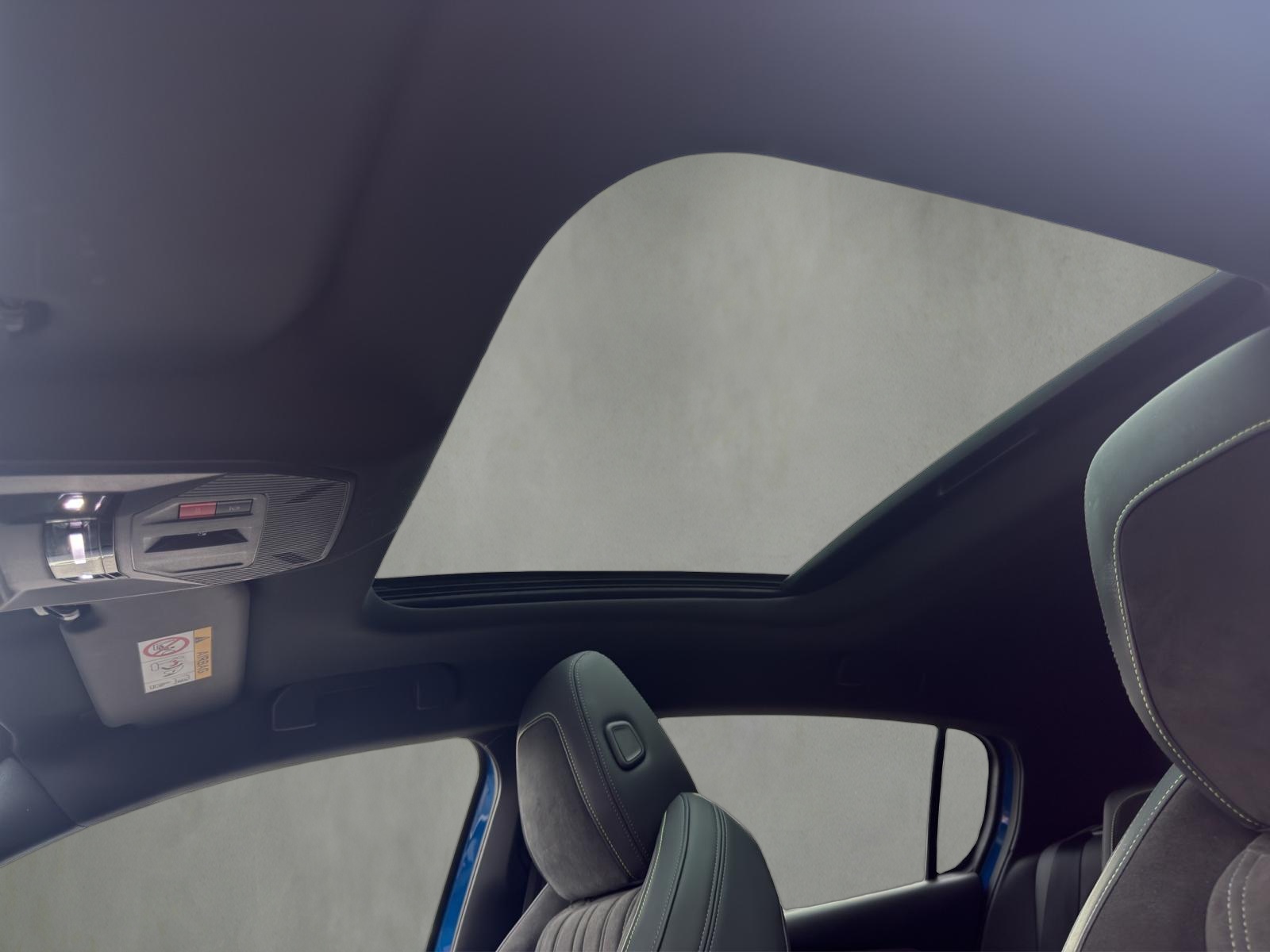 PEUGEOT 308 1.6 PHEV 225 GT Pack-image-13