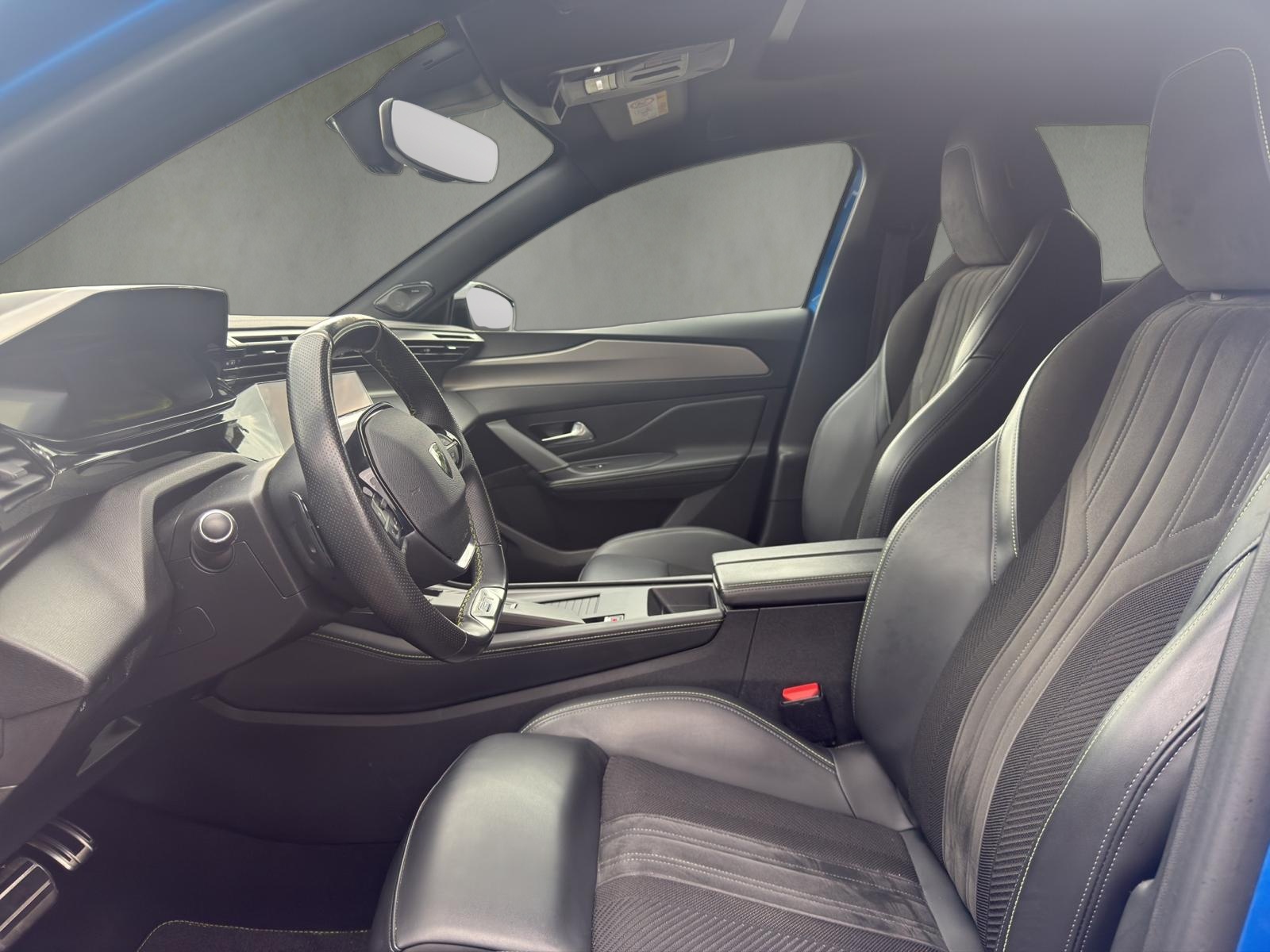 PEUGEOT 308 1.6 PHEV 225 GT Pack-image-8