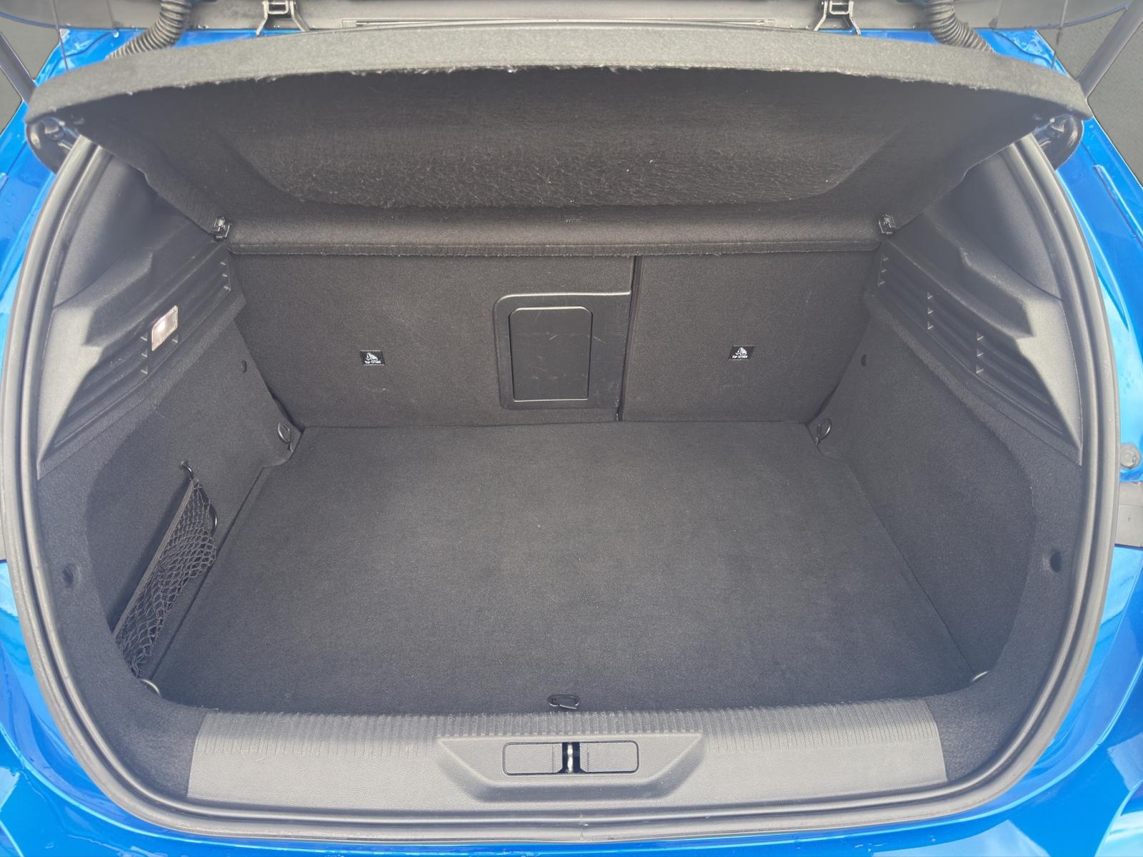 PEUGEOT 308 1.6 PHEV 225 GT Pack-image-15