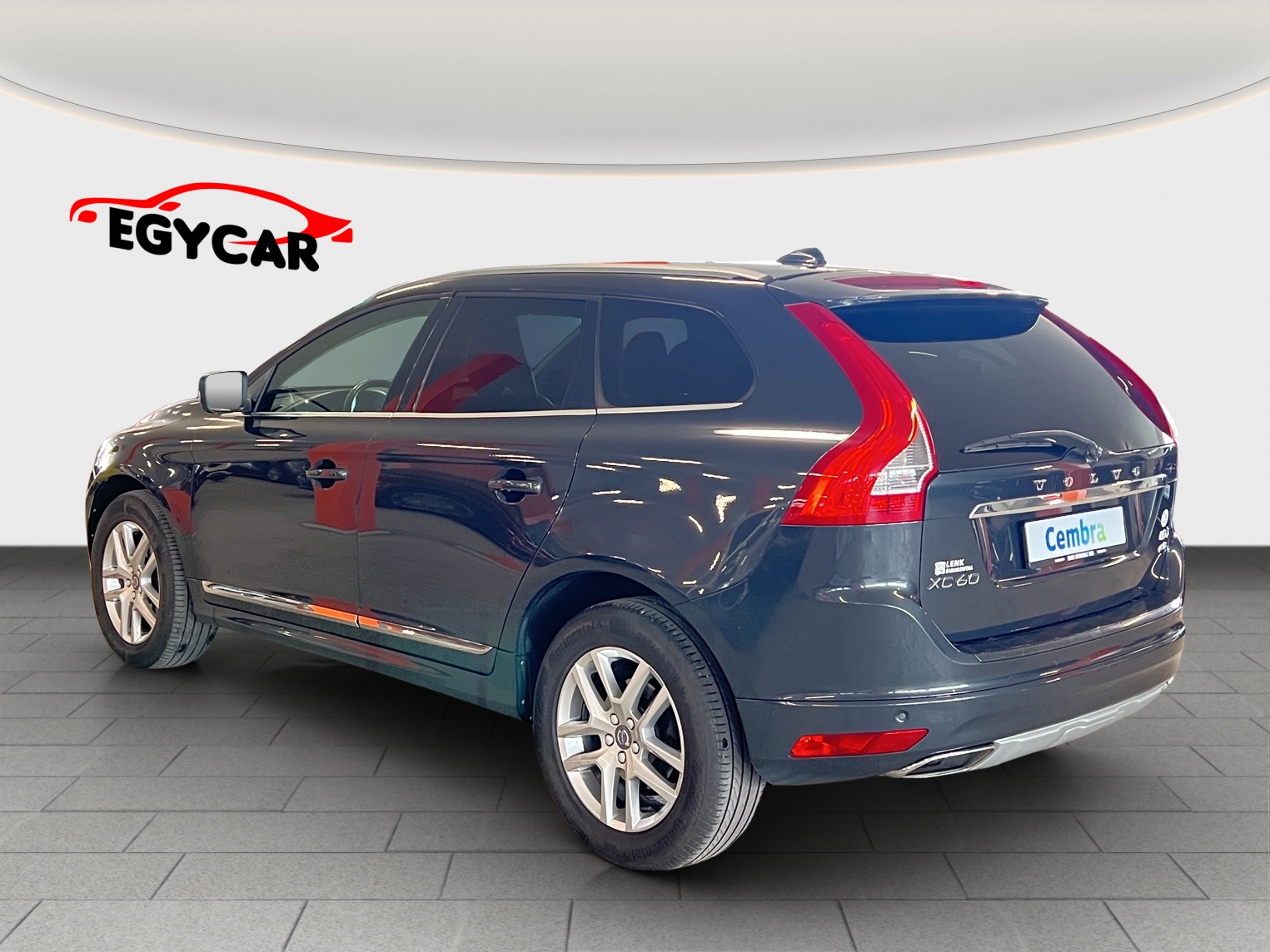 VOLVO XC60 D4 AWD Summum Geartronic-image-4