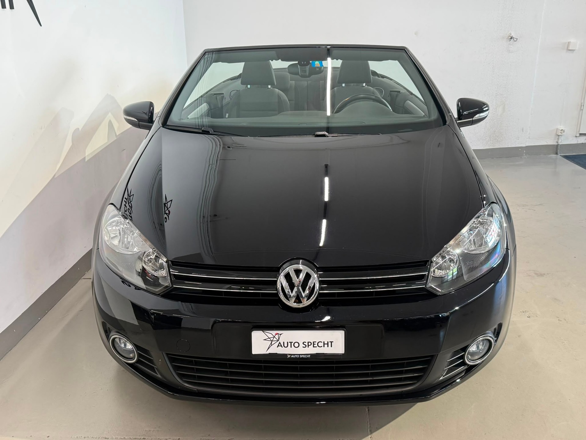 VW Golf Cabrio 1.4 TSI DSG-showroom-element-2