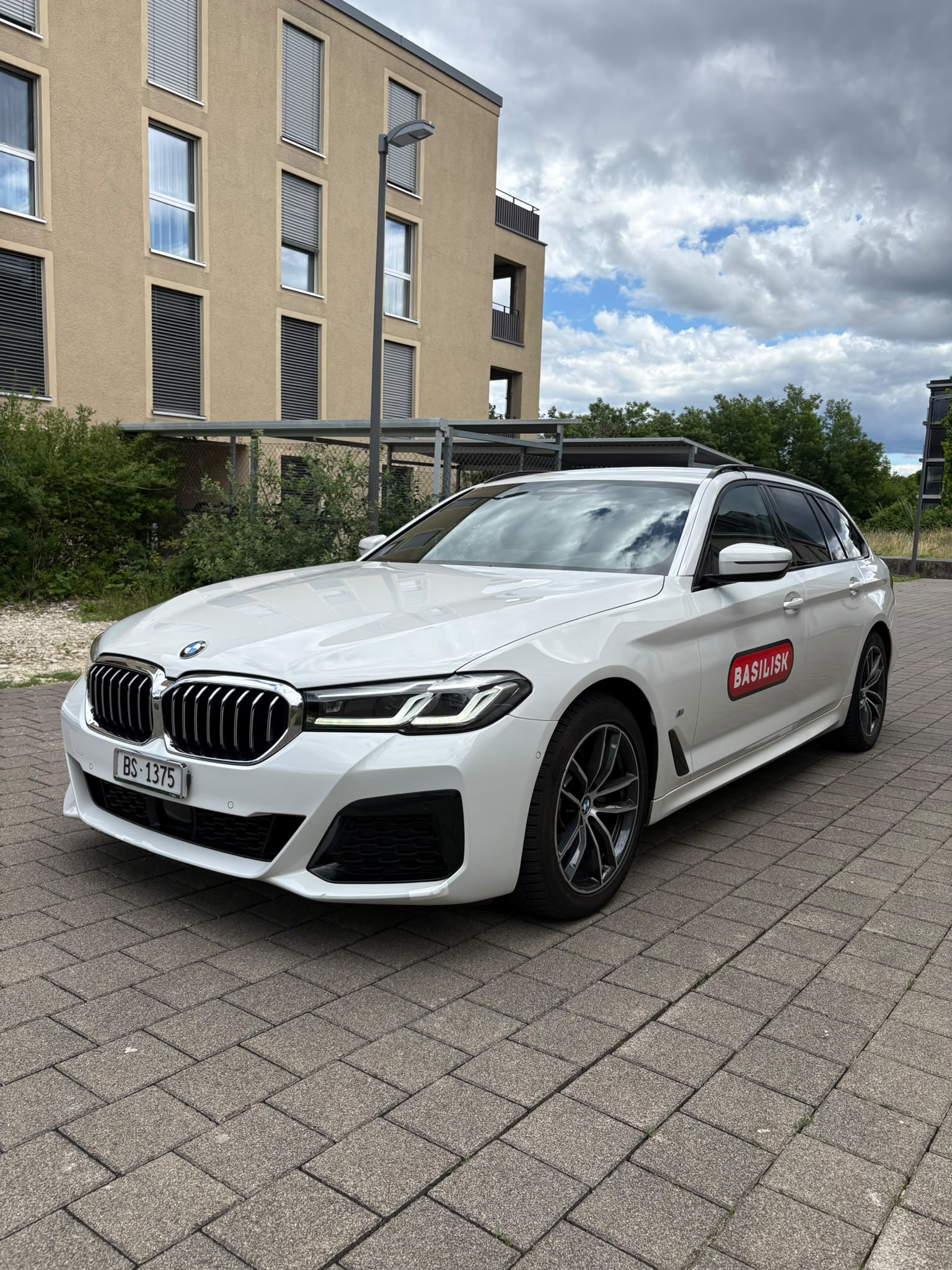 BMW 520d xDrive 48V Tour M Sport | Frisch ab MFK