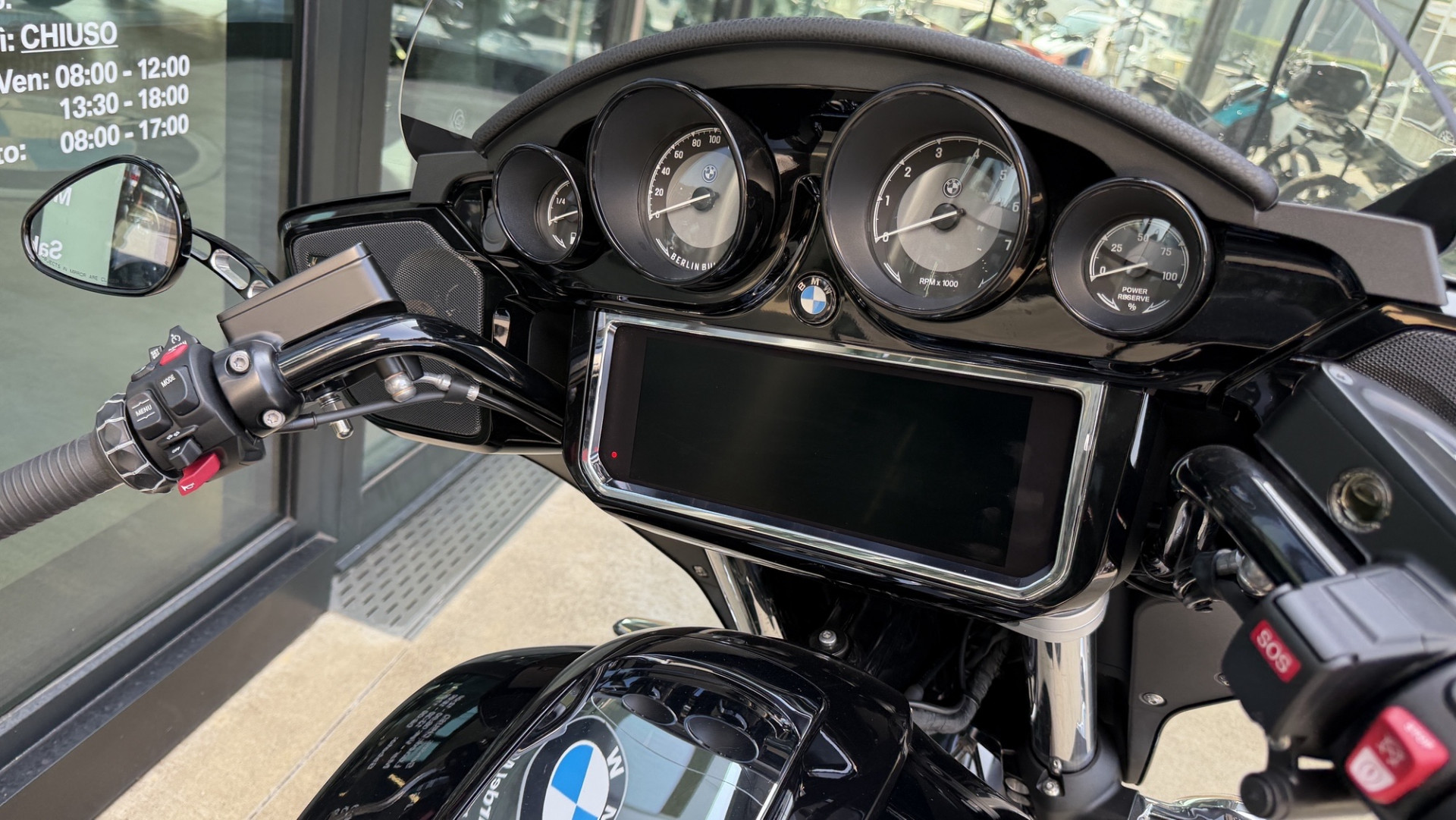 BMW R 18 B-showroom-element-3