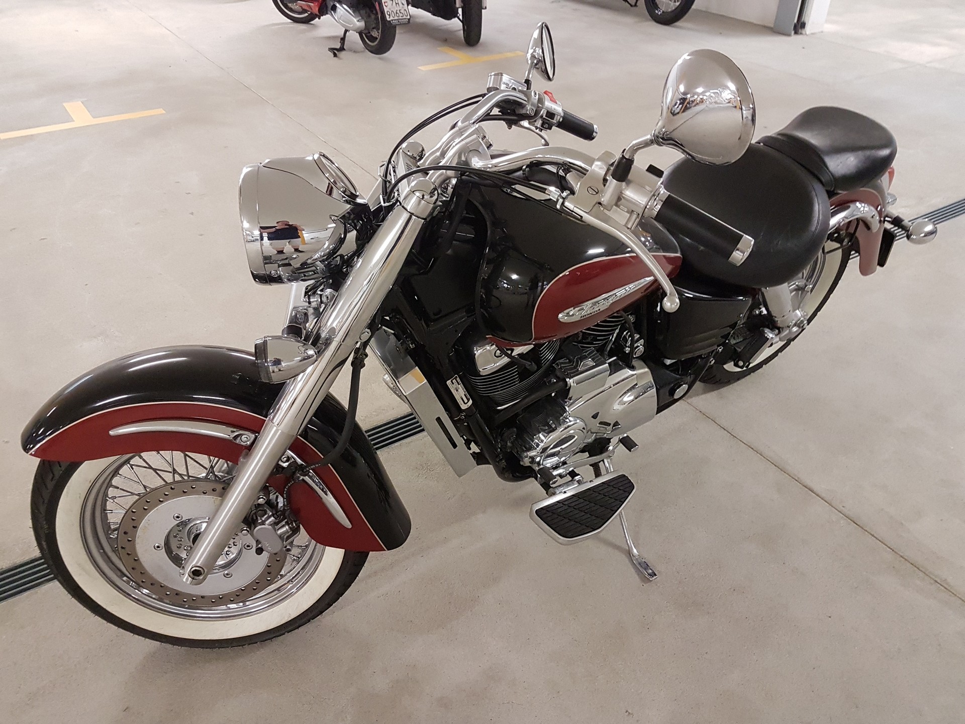HONDA VT 1100 C3 Shadow Aero-image-6
