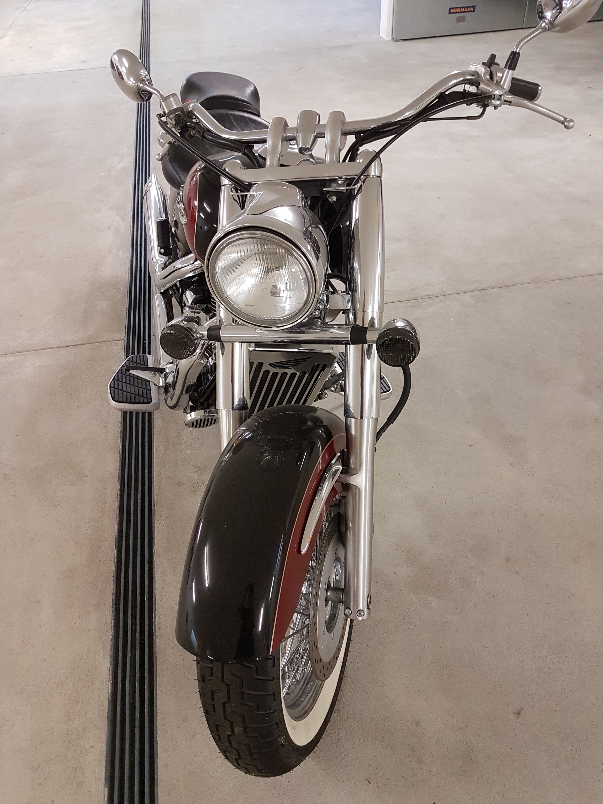 HONDA VT 1100 C3 Shadow Aero-image-8