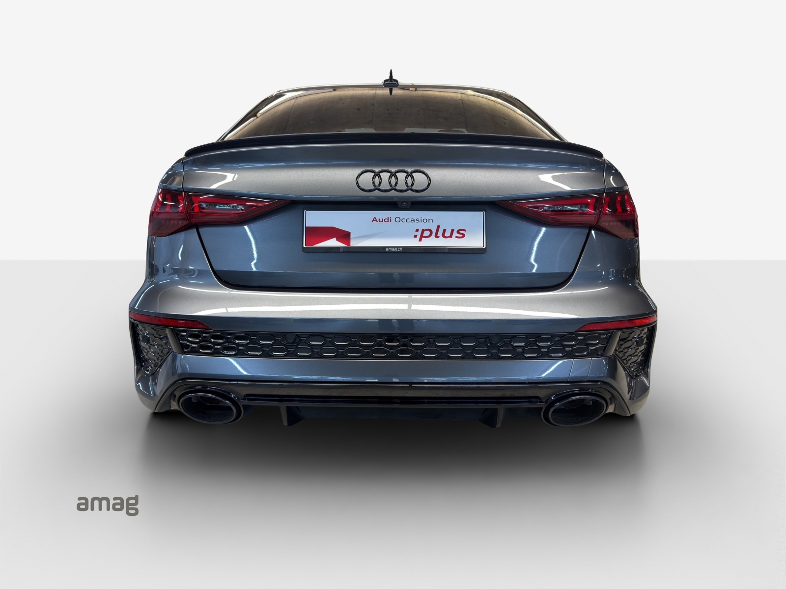 AUDI RS3 Limousine 2.5 TSI quattro S-tronic-showroom-element-3