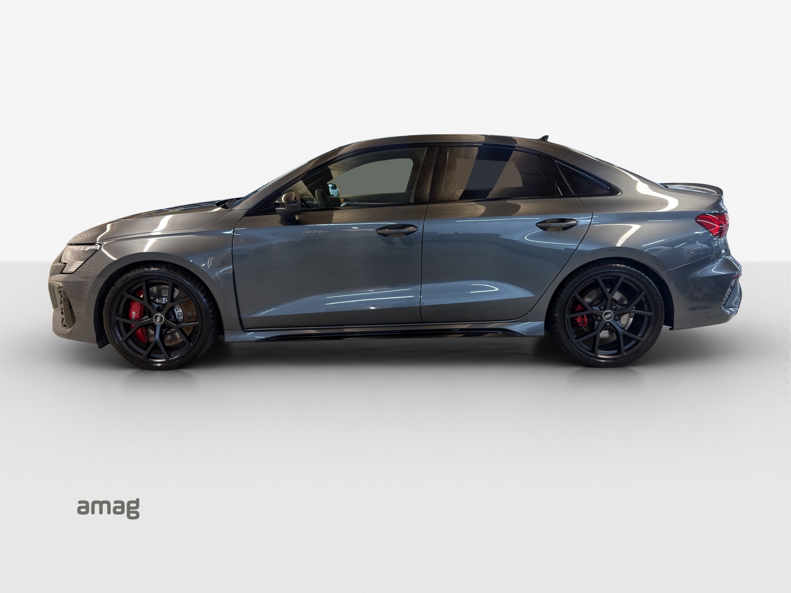 AUDI RS3 Limousine 2.5 TSI quattro S-tronic-showroom-element-1