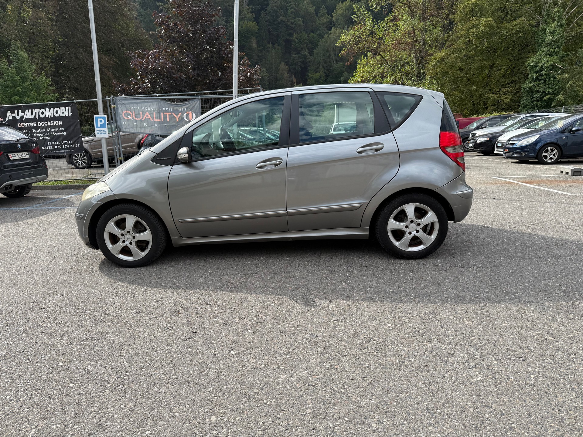 MERCEDES-BENZ A 200 Avantgarde-showroom-element-2