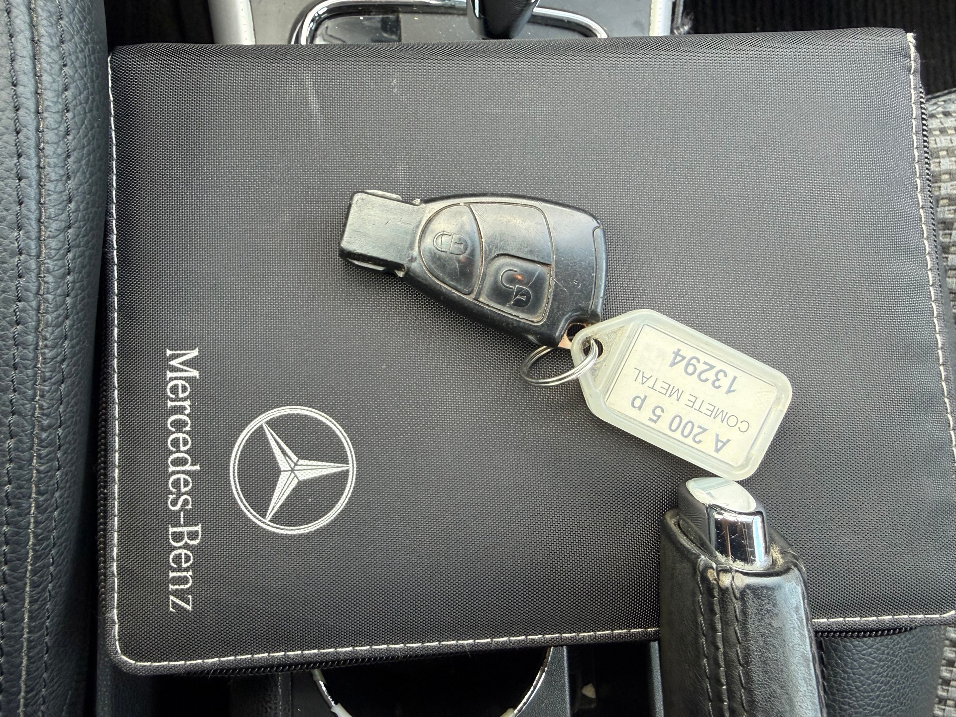 MERCEDES-BENZ A 200 Avantgarde-image-31