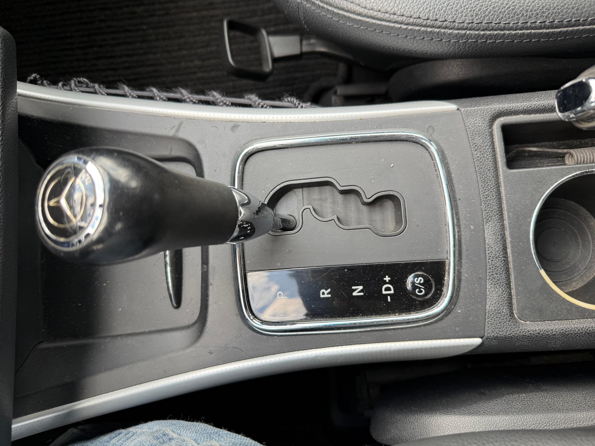 MERCEDES-BENZ A 200 Avantgarde-image-25