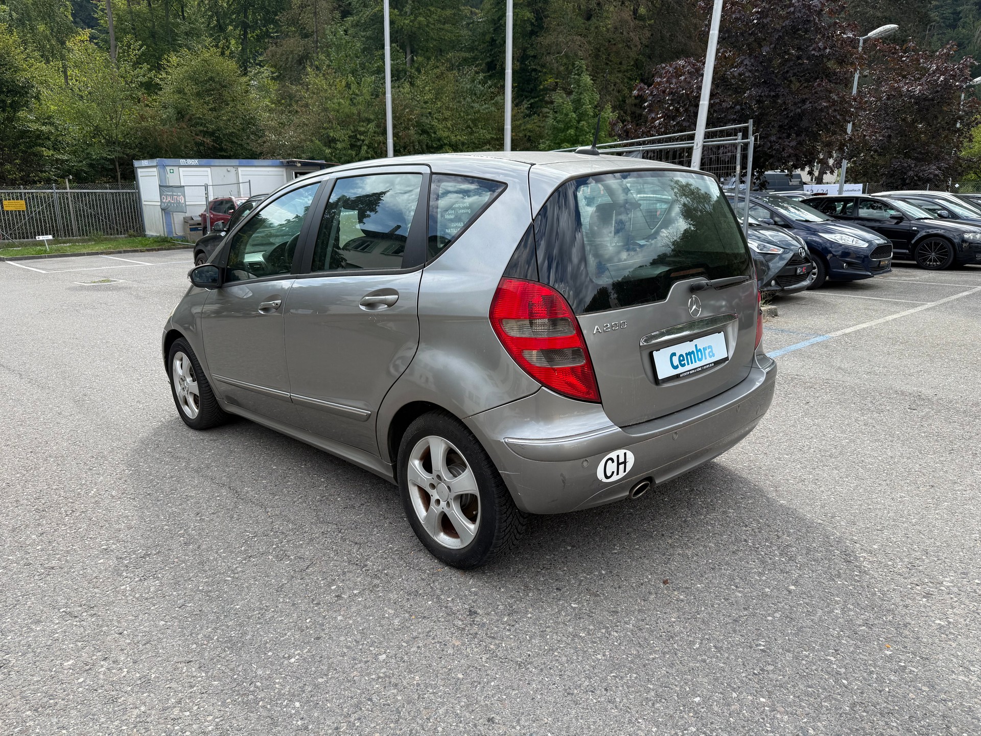 MERCEDES-BENZ A 200 Avantgarde-showroom-element-3