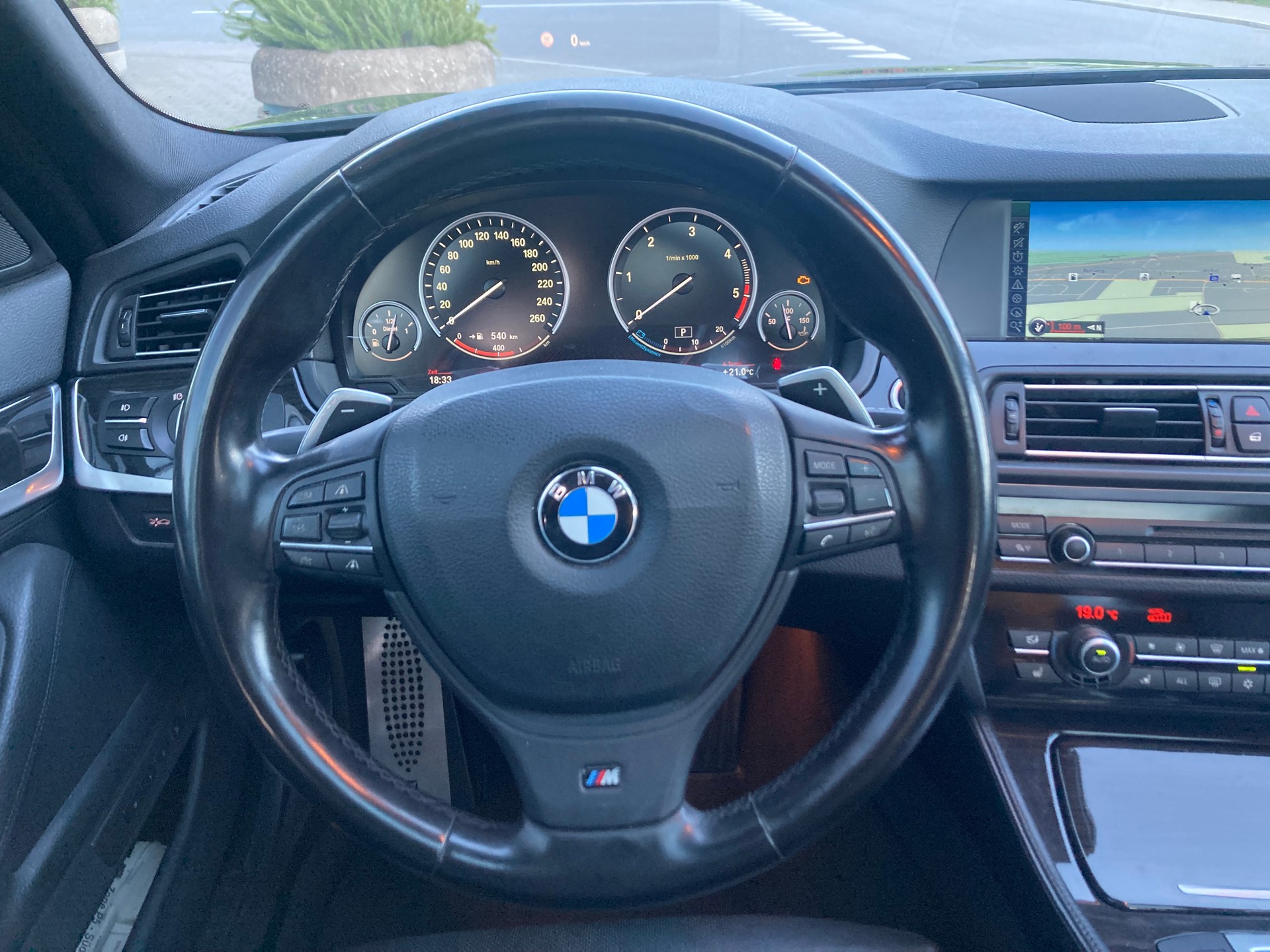 BMW 530d xDrive Touring M-Paket | Vollausstattung-image-12