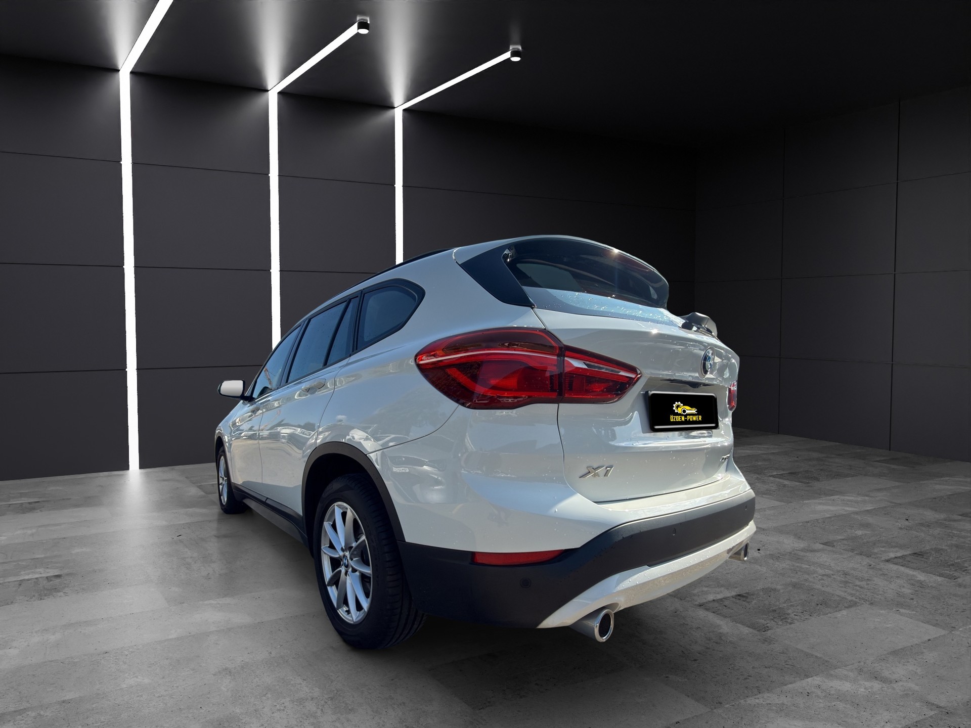 BMW X1 xDrive 18d xLine Steptronic *Garantie 12 Monate / 20‘000km*-image-5