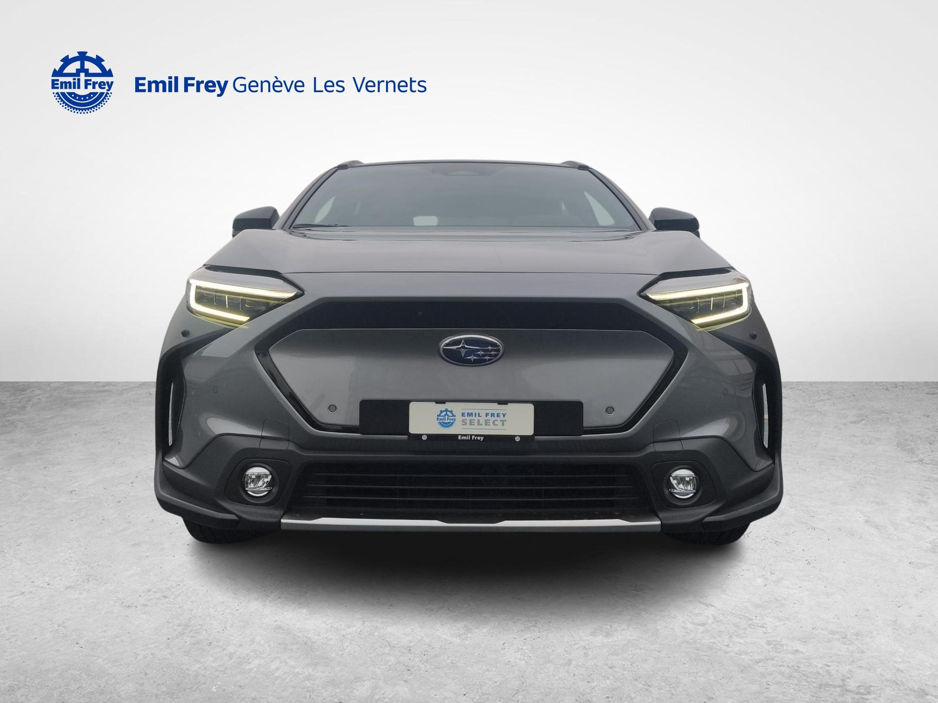 SUBARU Solterra eV Luxury AWD-showroom-element-2