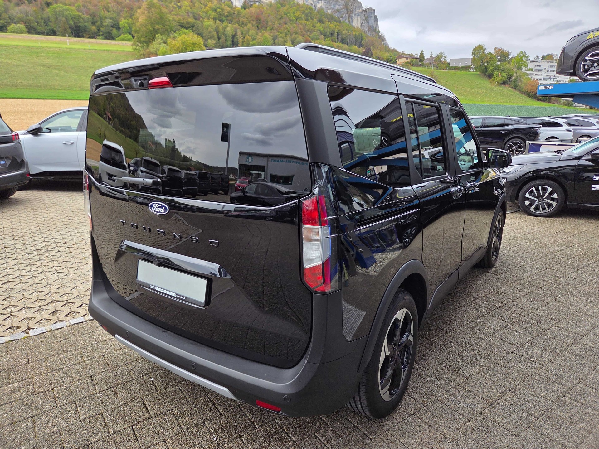 FORD TOURNEO COURIERier 1.0 EcoBoost Active-image-4