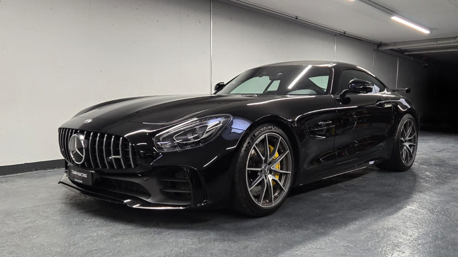 MERCEDES-BENZ AMG GT R Speedshift DCT