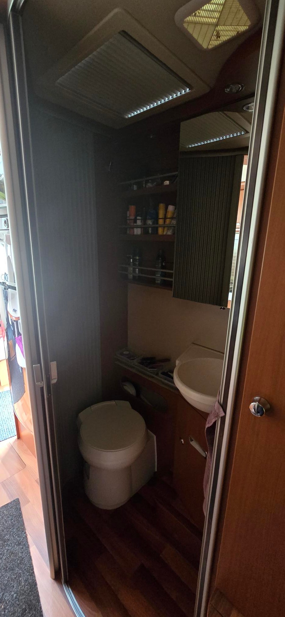 HYMER B594-image-7