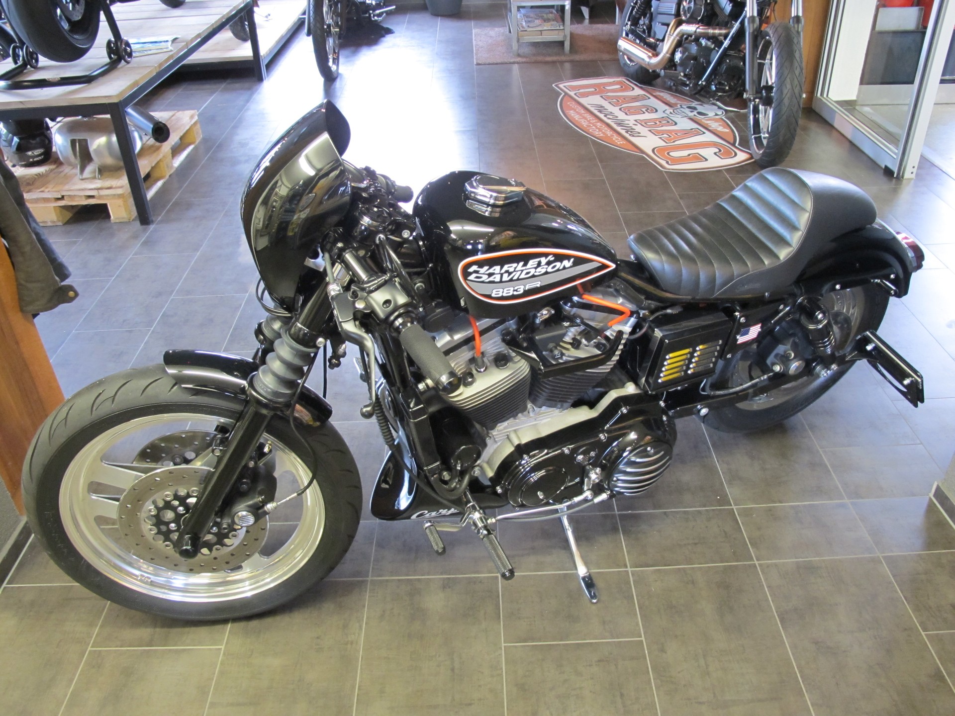 HARLEY-DAVIDSON XLH 883 HUG/LOW Sportster-image-2