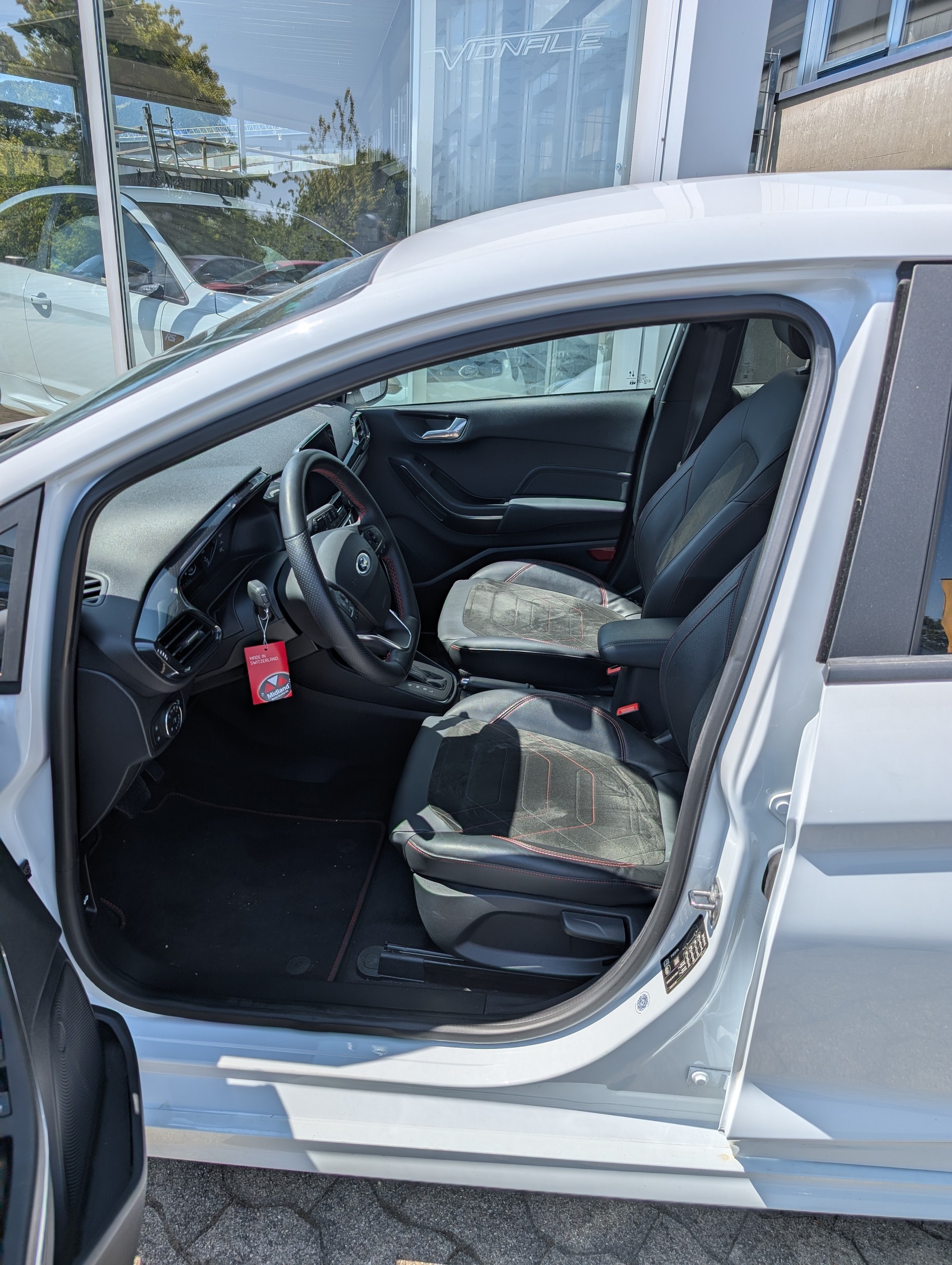 FORD Fiesta 1.0 SCTi MHEV ST Line X Automat-image-2