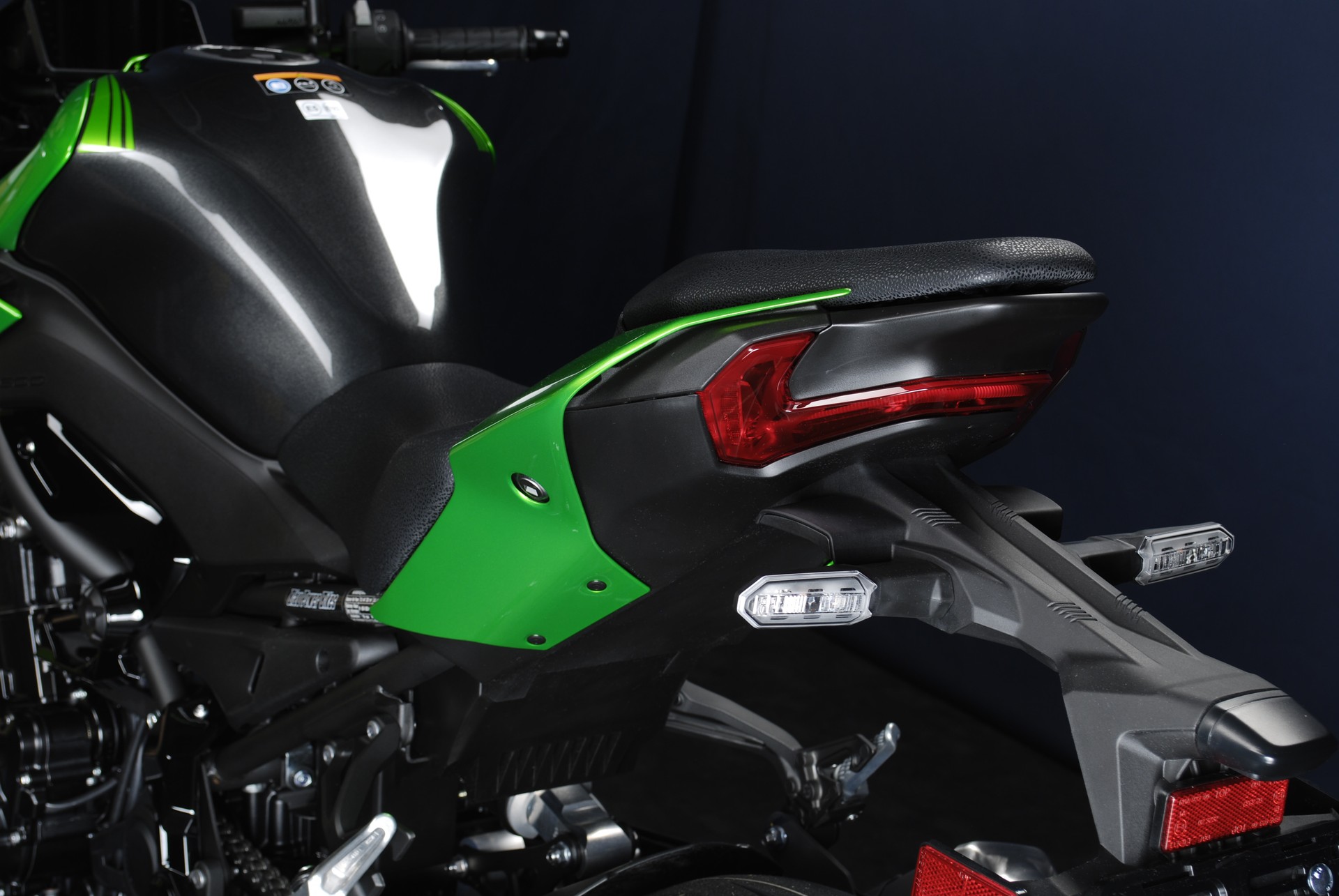 KAWASAKI Z 900 (35kW) MY26-image-12