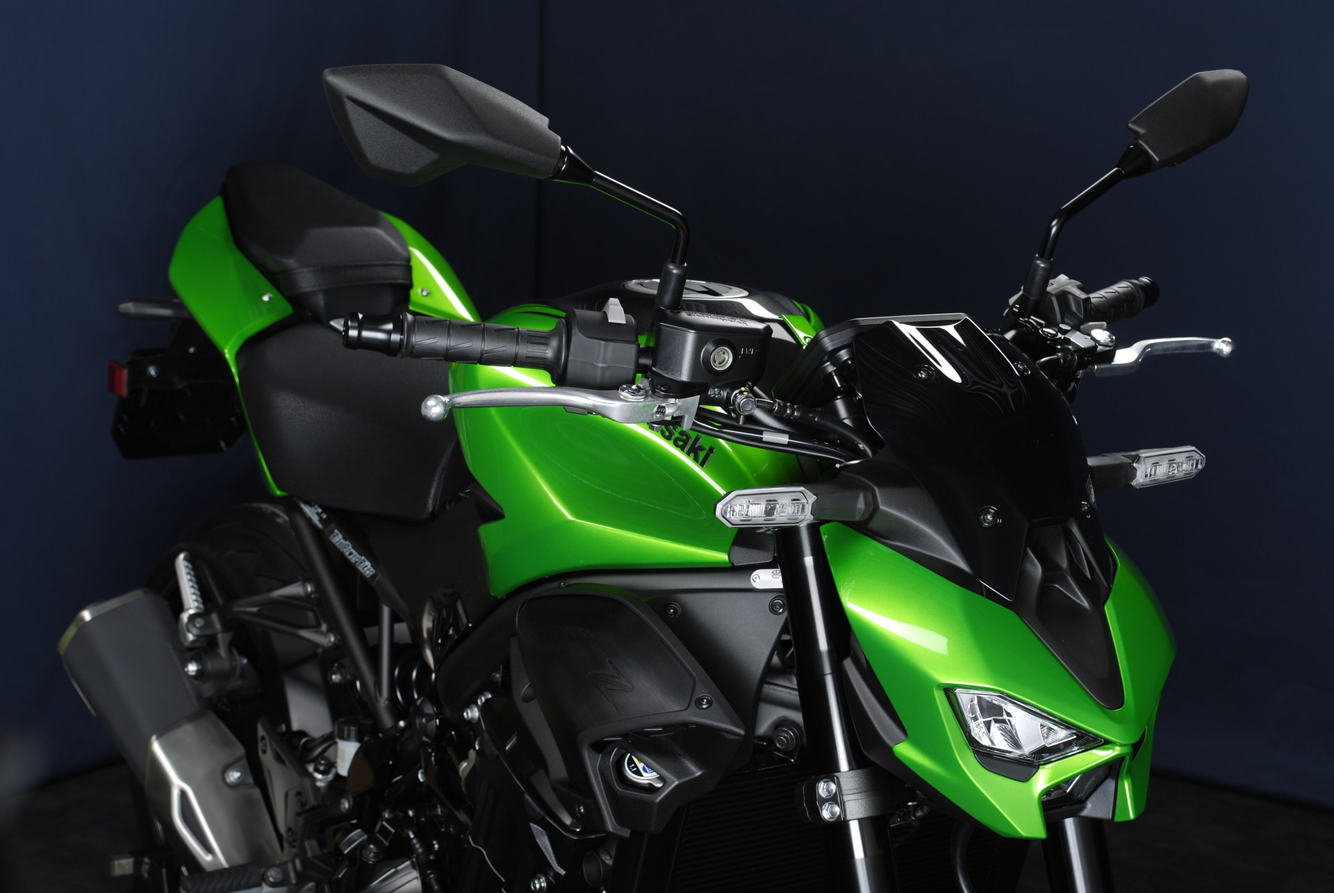KAWASAKI Z 900 (35kW) MY26-image-3