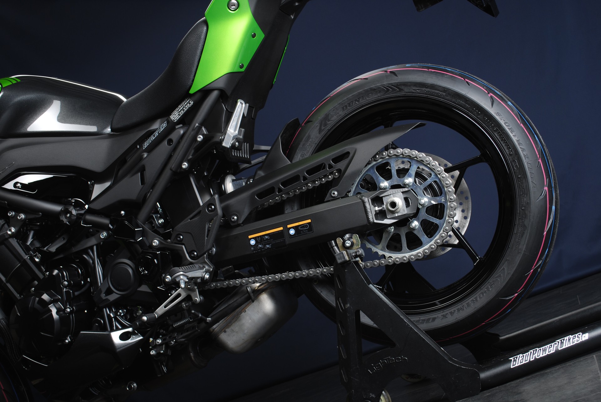 KAWASAKI Z 900 (35kW) MY26-image-13