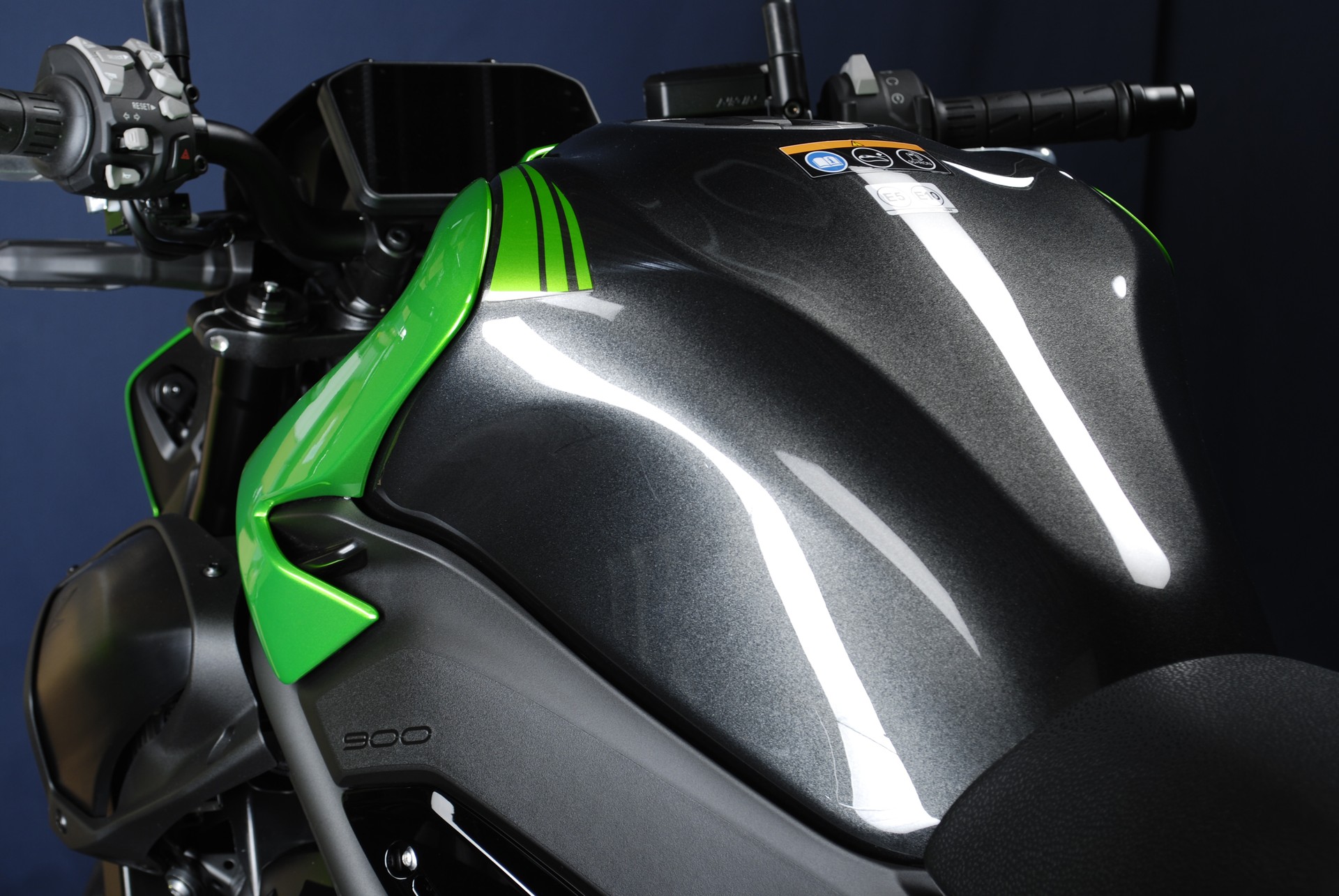 KAWASAKI Z 900 (35kW) MY26-image-14