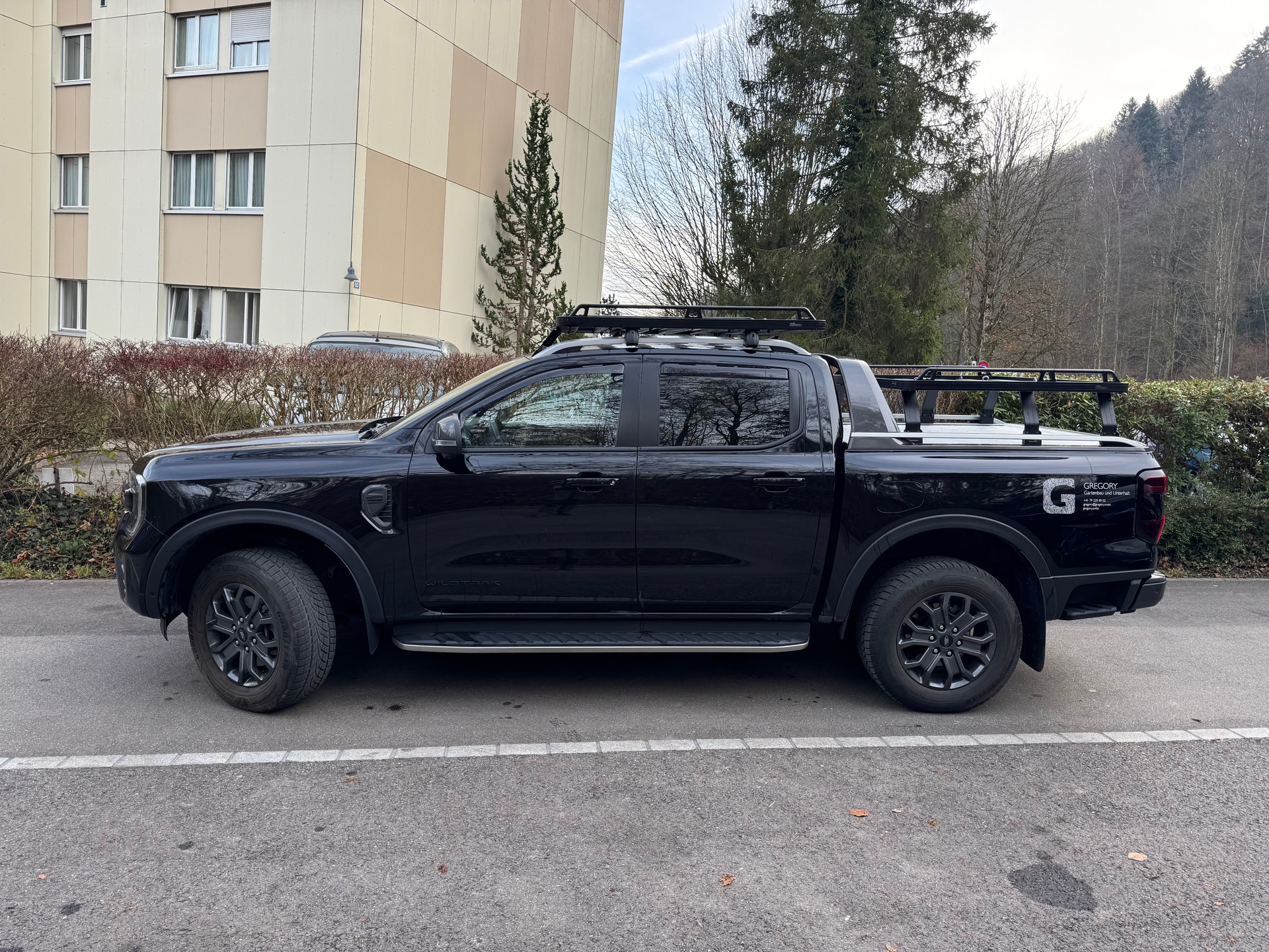 FORD DKab.Pick-up 2.0 EcoBlue 4x4 Wildtrak LEASING AB: 853.--image-1