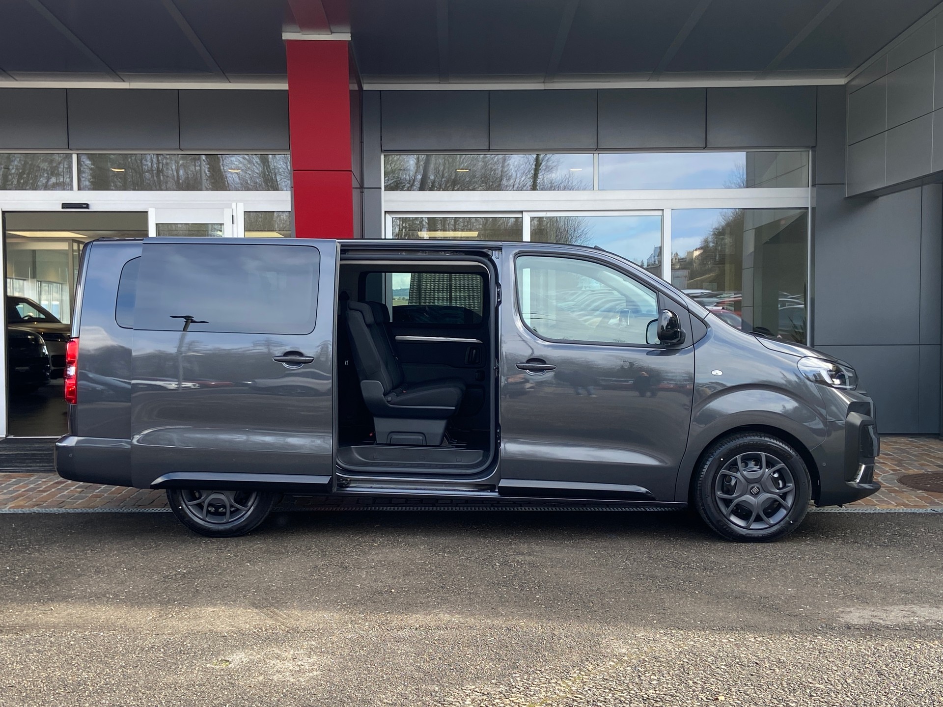 FIAT Ulysse XL 2.2 JTD Business L3 8-Plätze-image-24