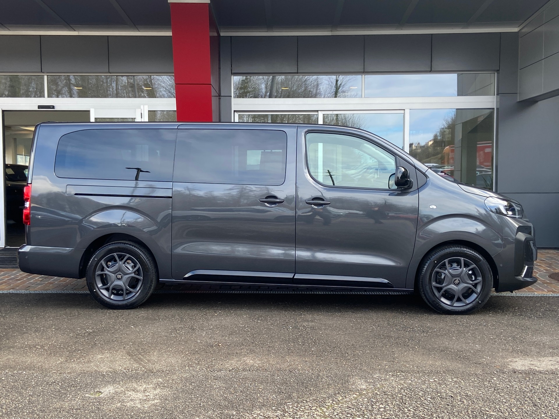 FIAT Ulysse XL 2.2 JTD Business L3 8-Plätze-image-25
