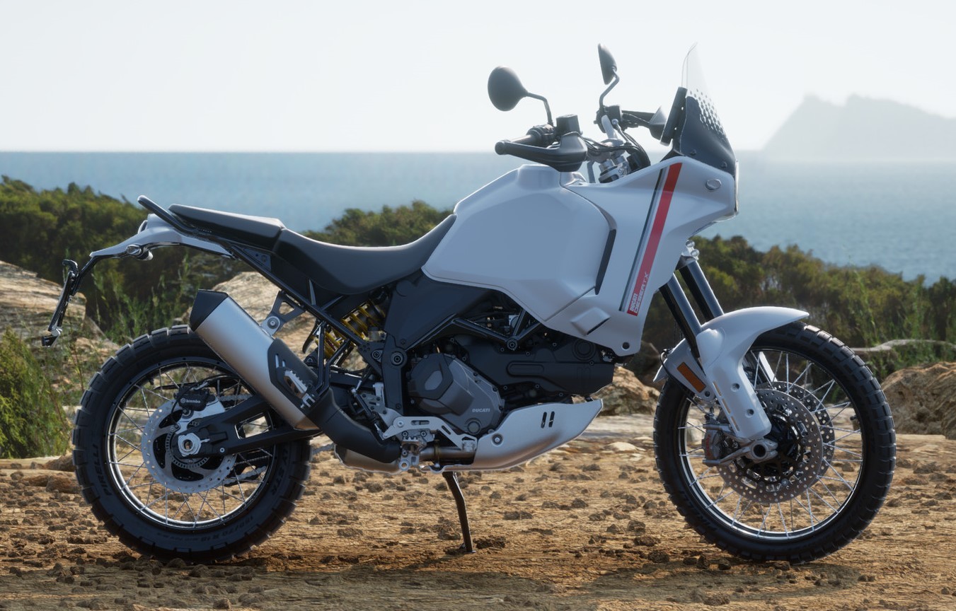 DUCATI Desert X-image-0