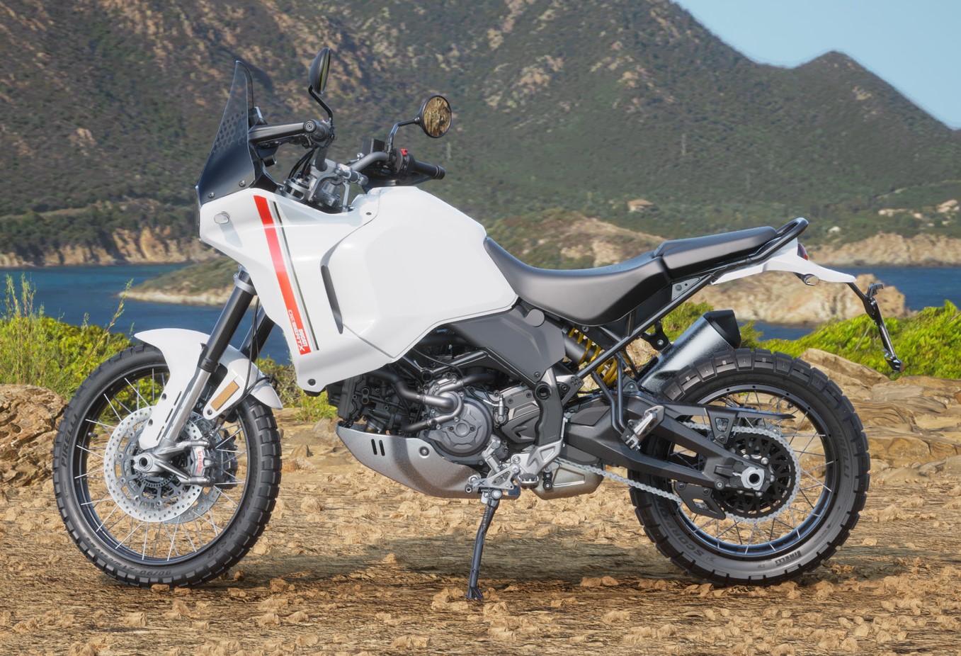 DUCATI Desert X-image-1