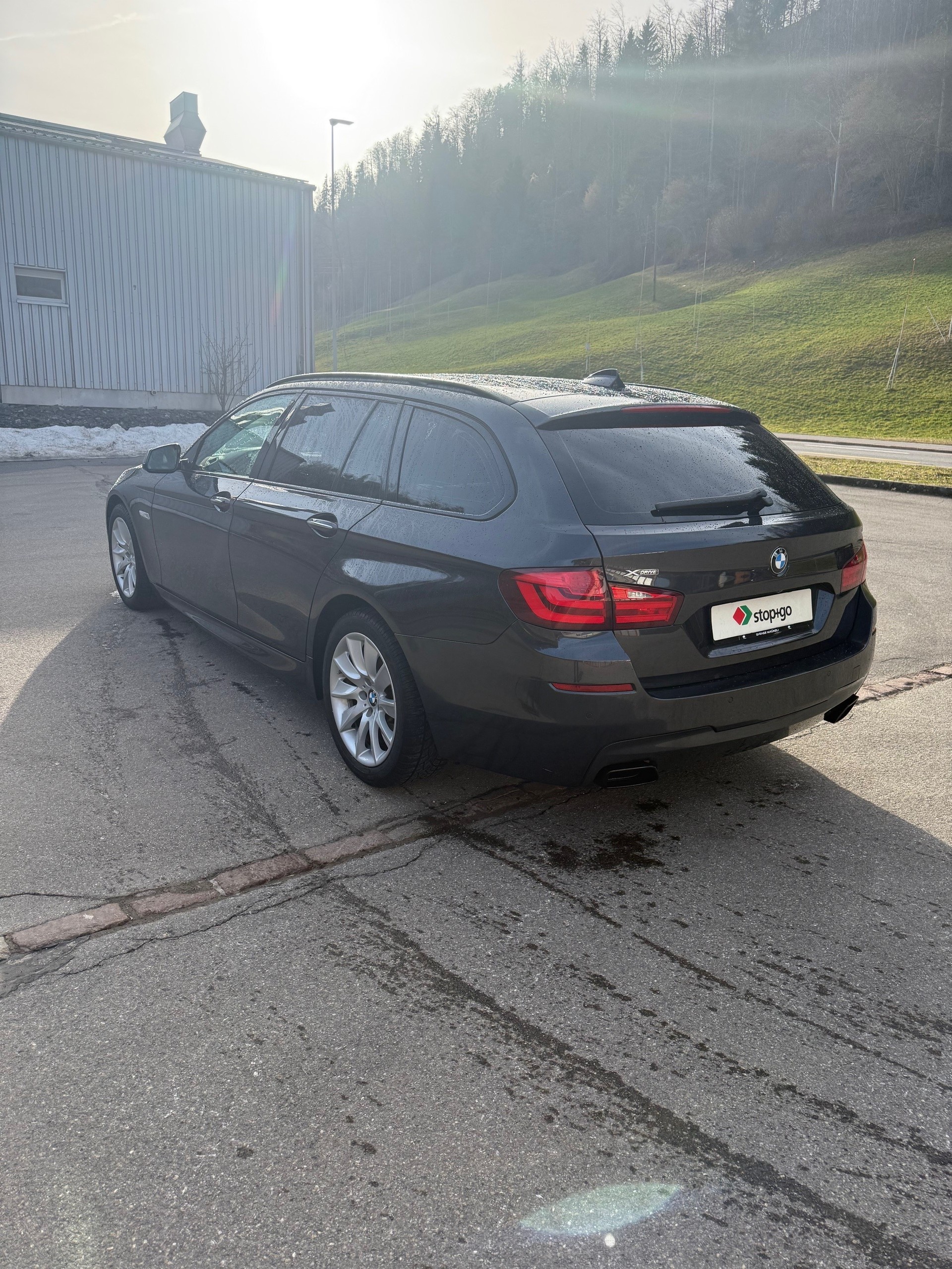 BMW M550d xDrive Touring Steptronic-image-4