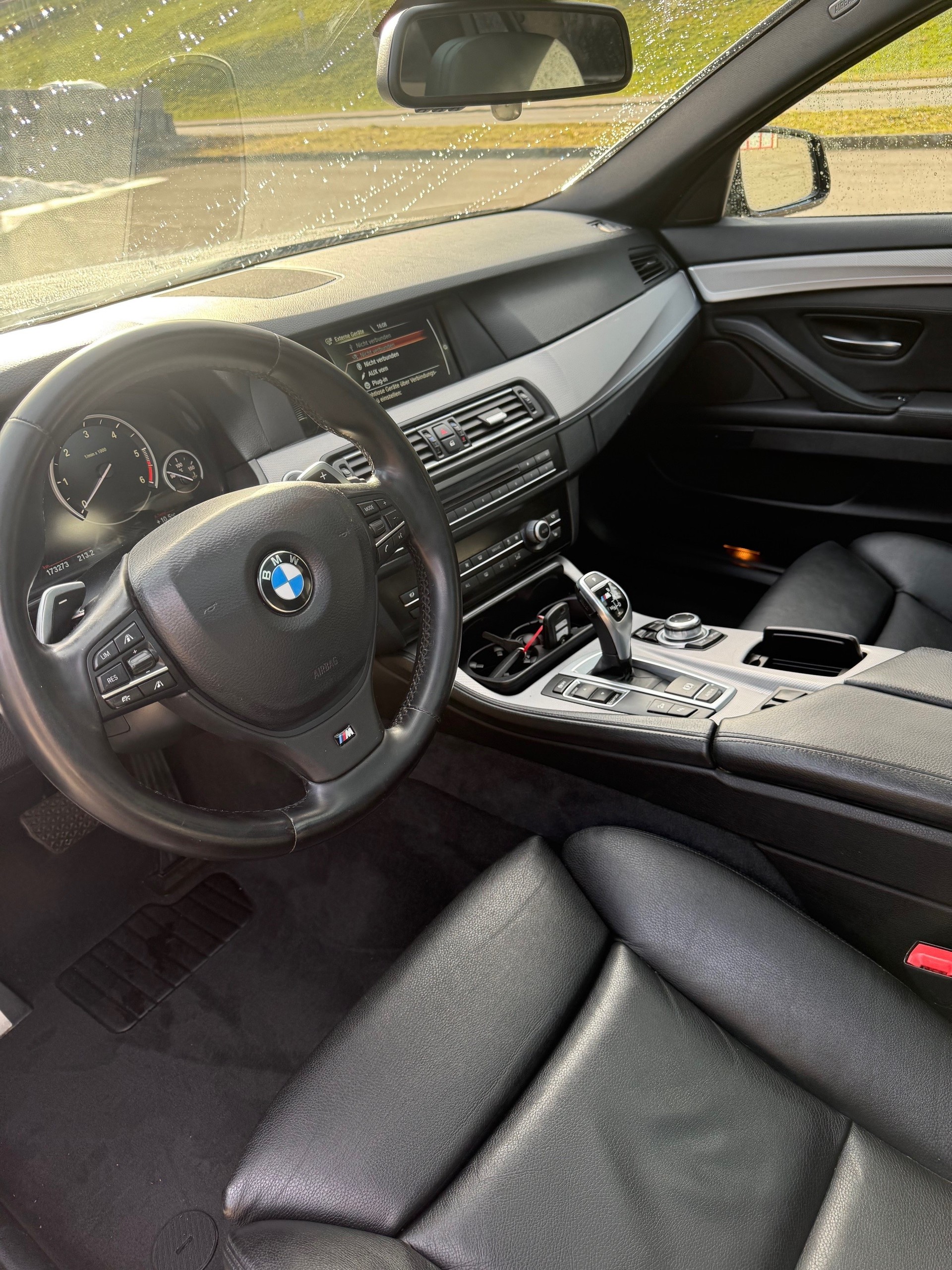 BMW M550d xDrive Touring Steptronic-image-7