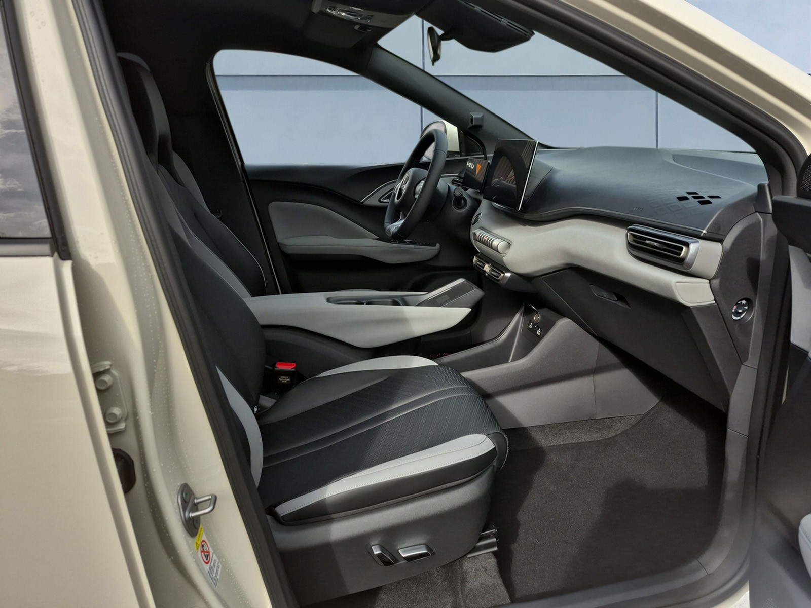 BYD Dolphin Surf Comfort FWD-image-12