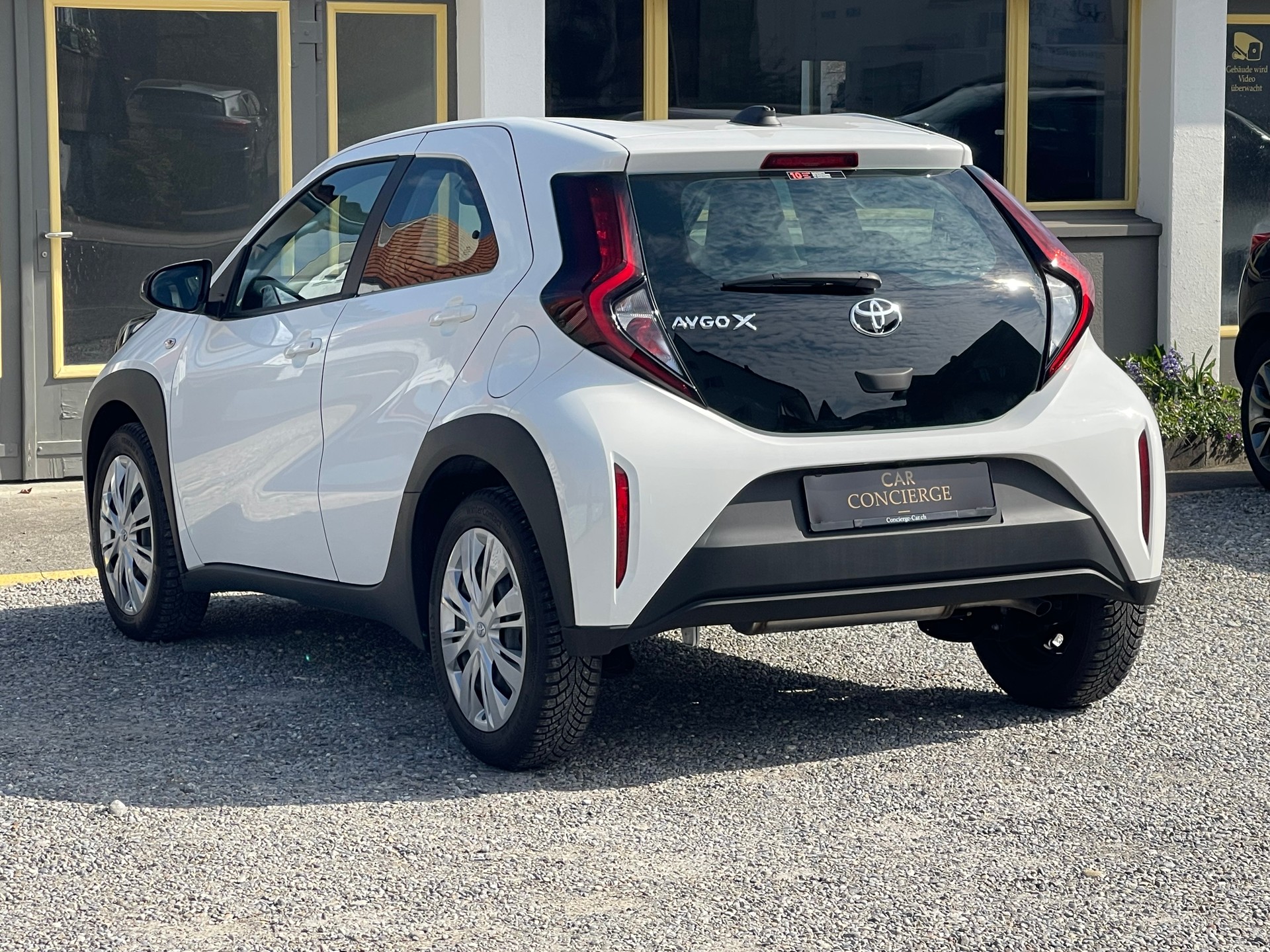 TOYOTA Aygo X 1.0 VVT-i Comfort CVT-image-4