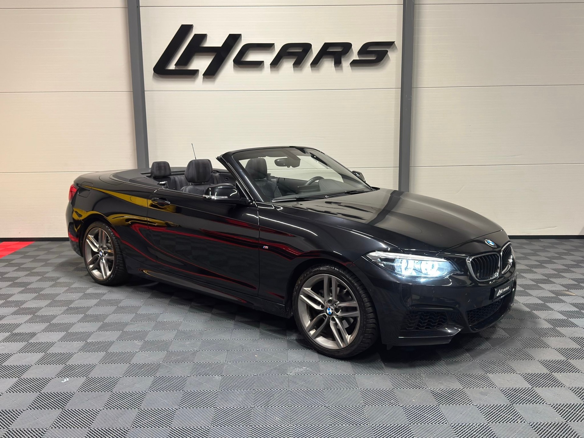 BMW 218i Cabrio M-Sport-image-7