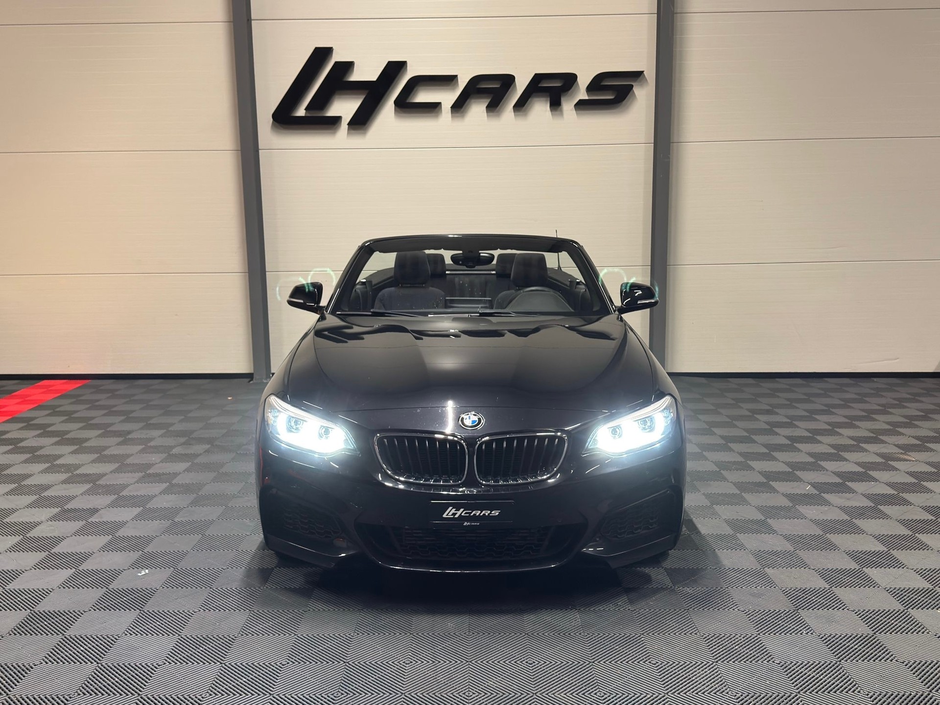 BMW 218i Cabrio M-Sport-image-8