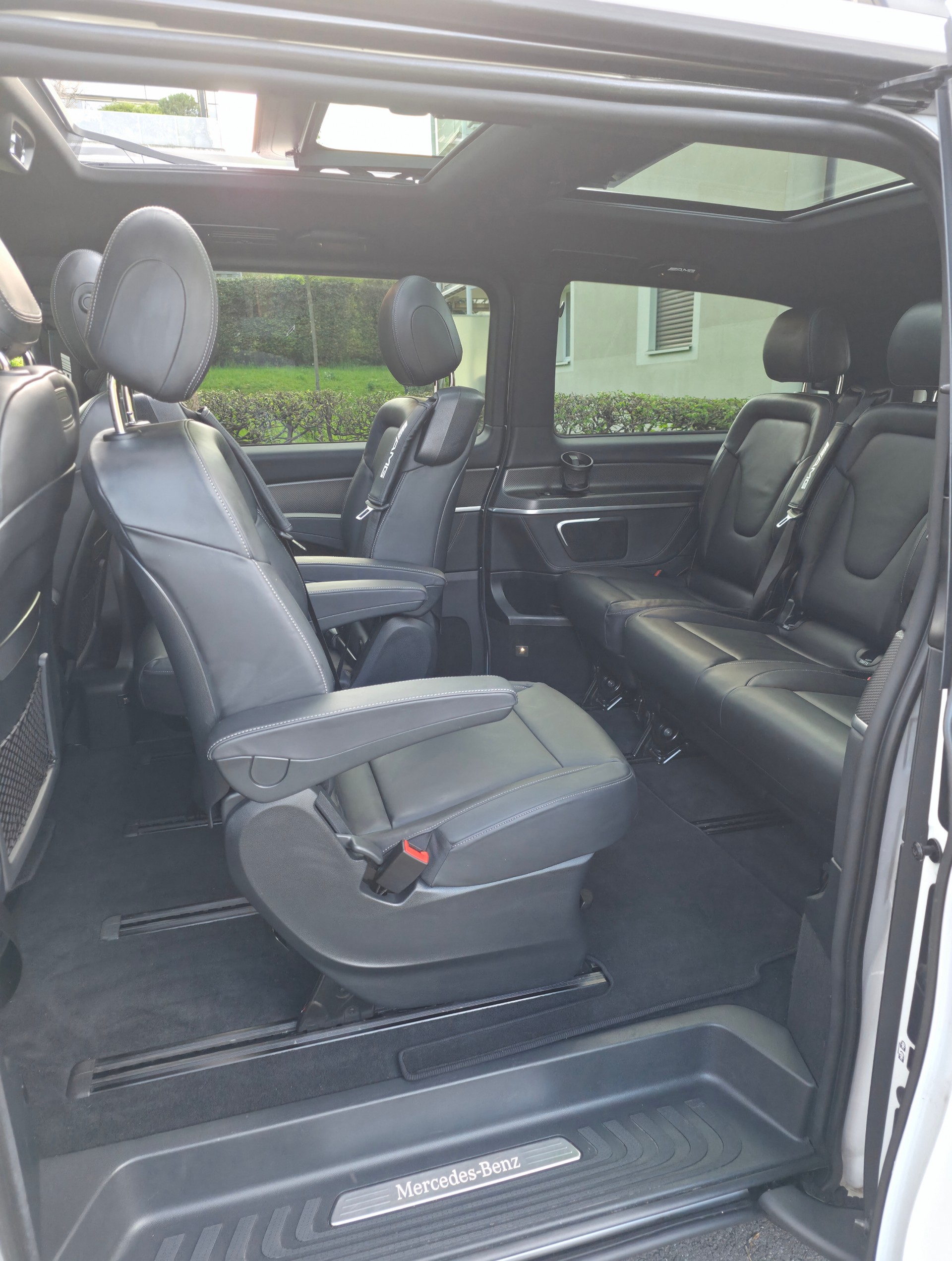 MERCEDES-BENZ V 300 d lang Avantgarde 4Matic 9G-Tronic-image-16