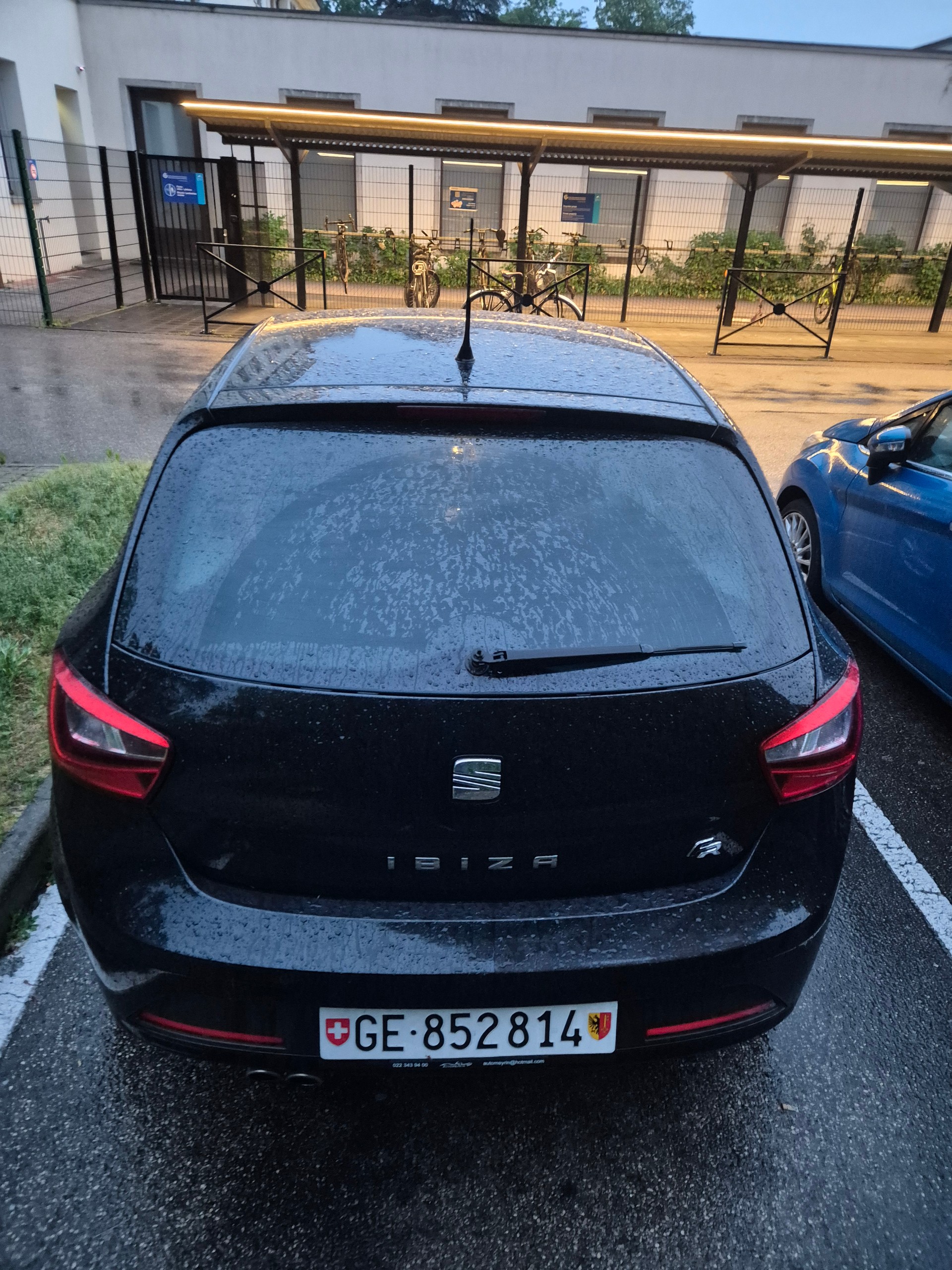 SEAT Ibiza 1.2 TSI FR-image-6