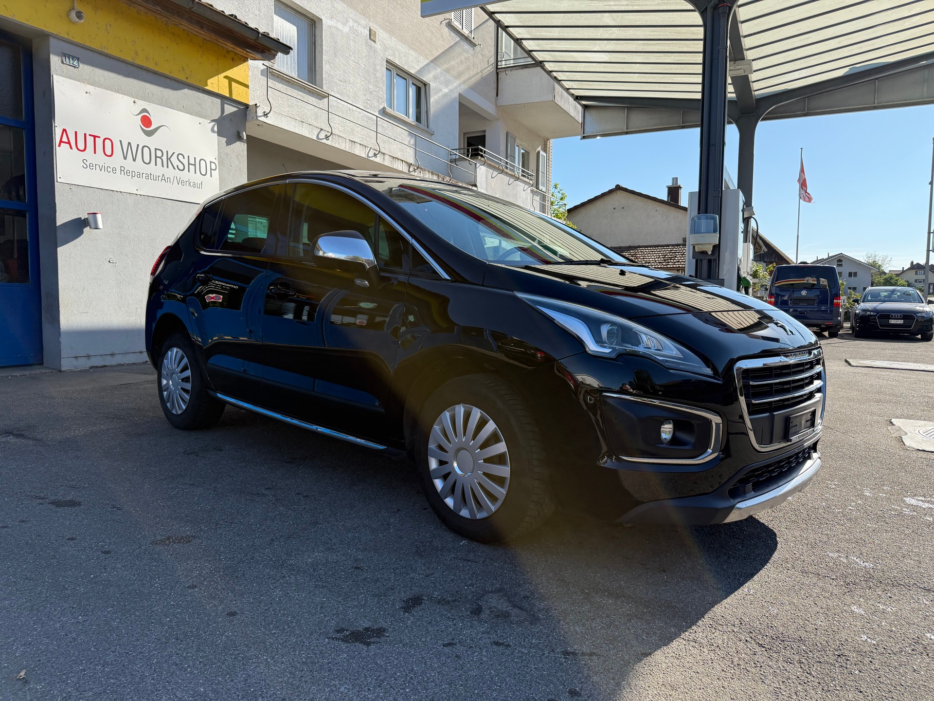 PEUGEOT 3008 2.0 HDI Business