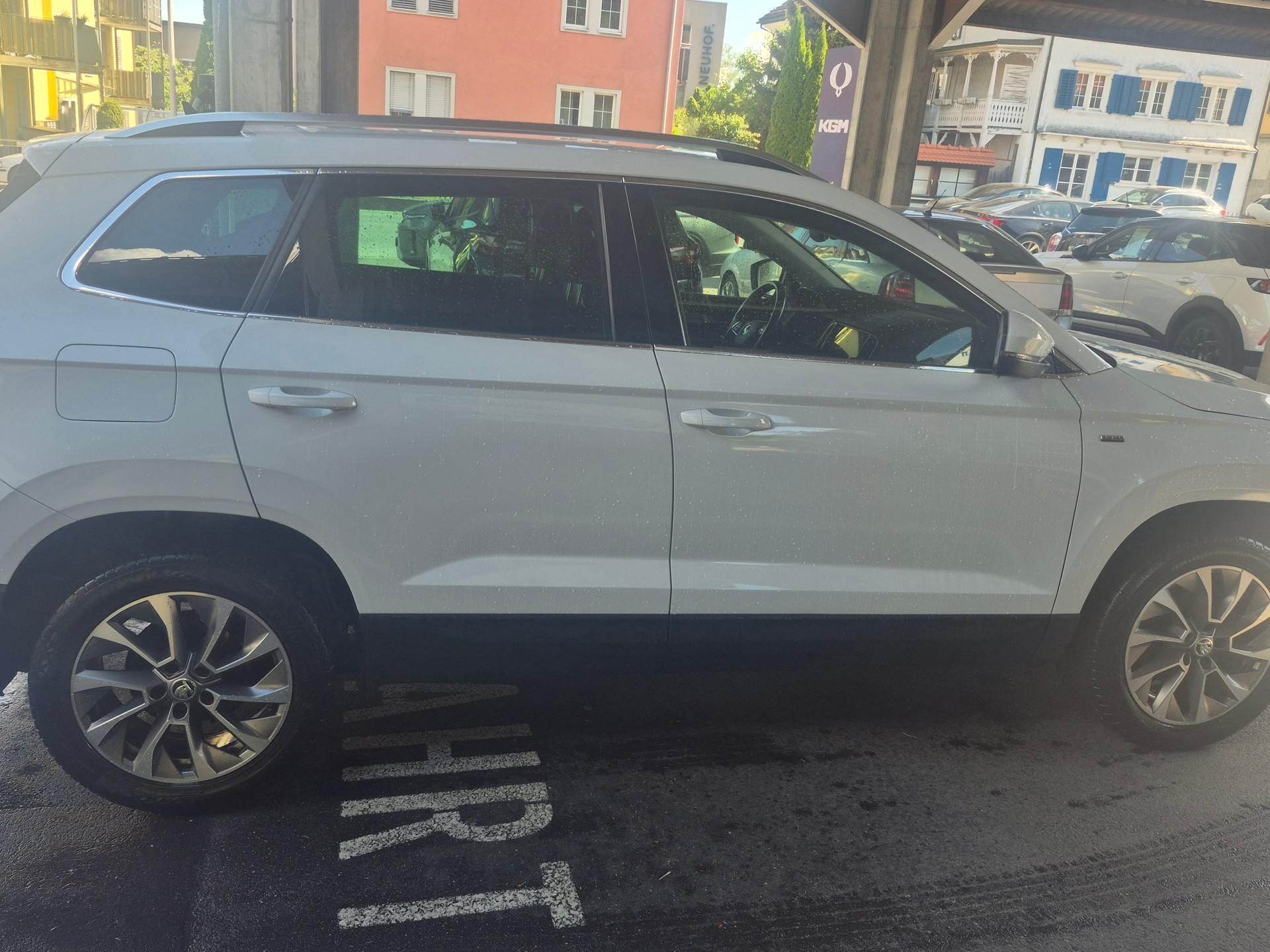 SKODA Karoq 1.5 TSI ACT Clever DSG-image-6