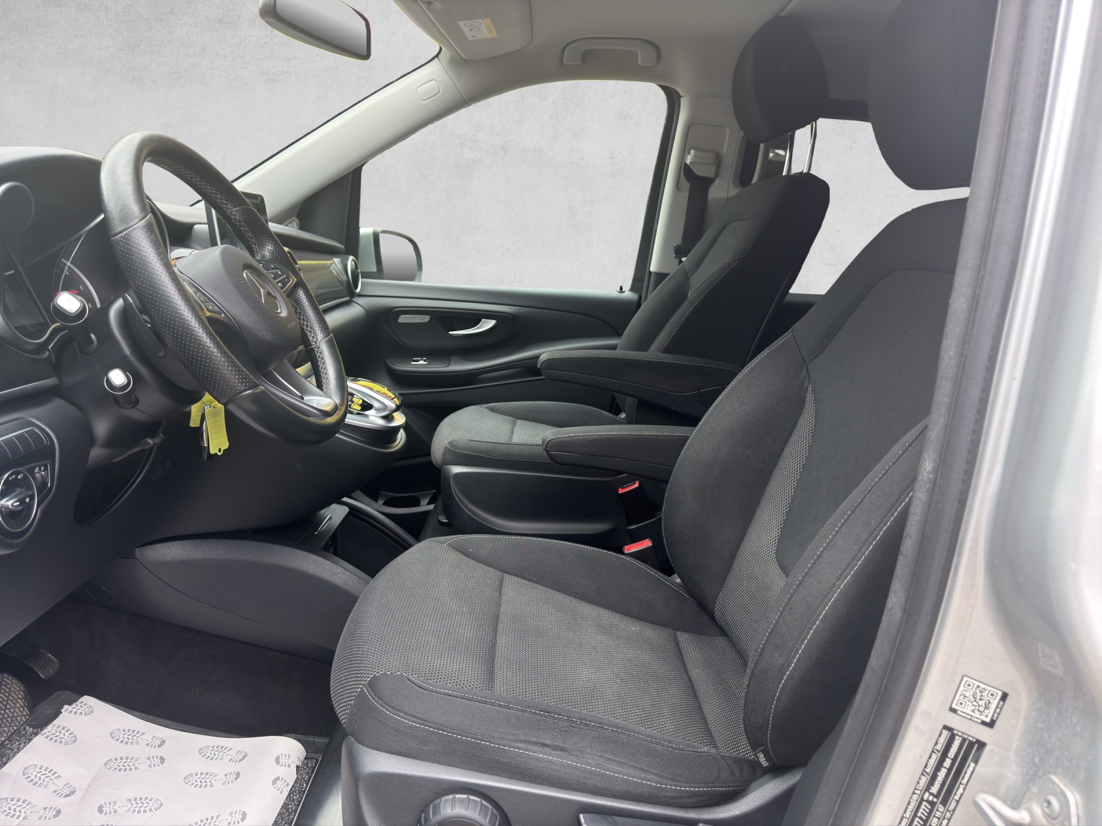 MERCEDES-BENZ V 250 d lang 4Matic 7G-Tronic-image-7