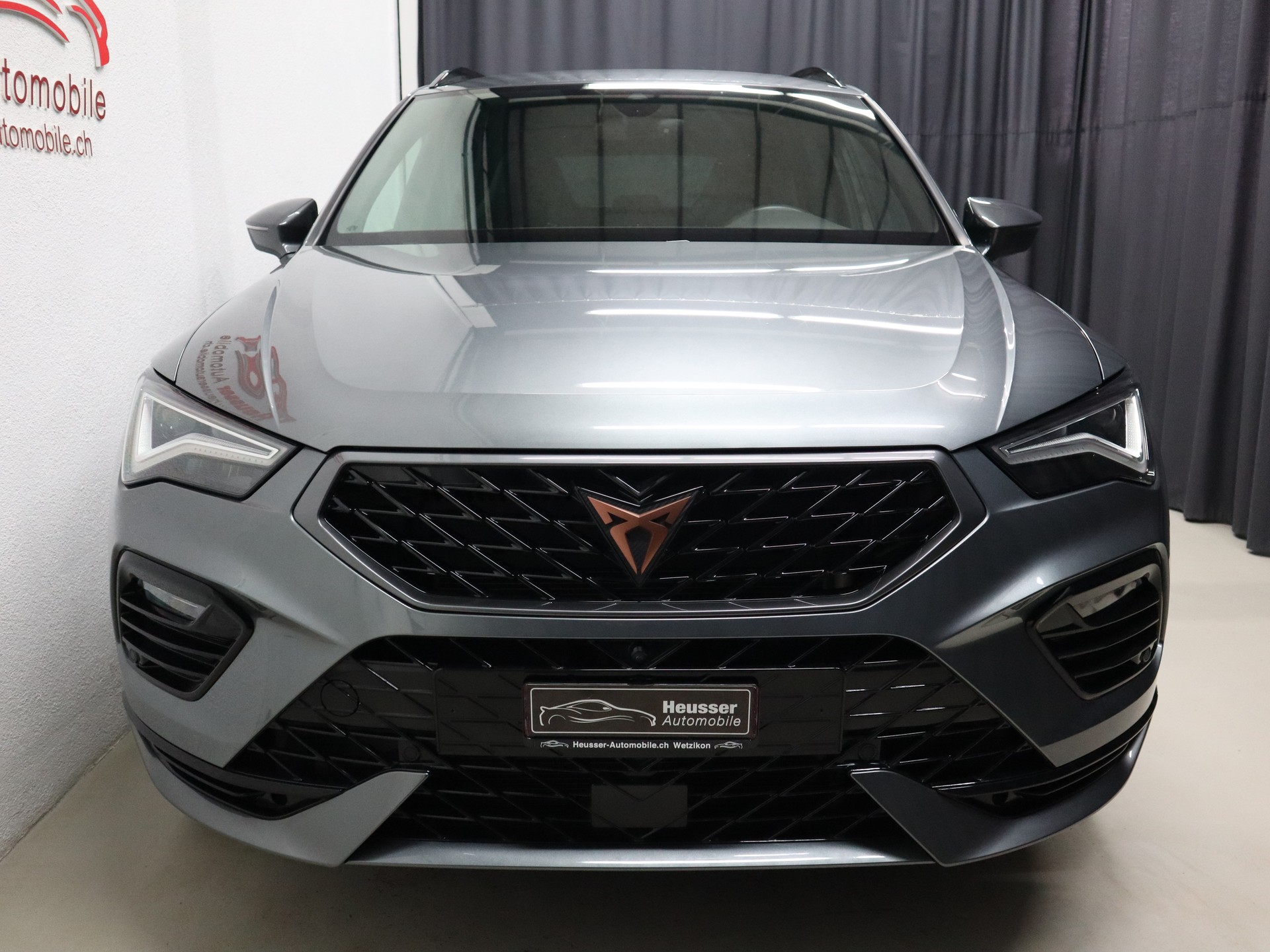 CUPRA Ateca 2.0TSI VZ 4Drive DSG - Panorama - Navi - Beats - Sportsitze - 360° Kamera - AHK - 300 PS-image-6