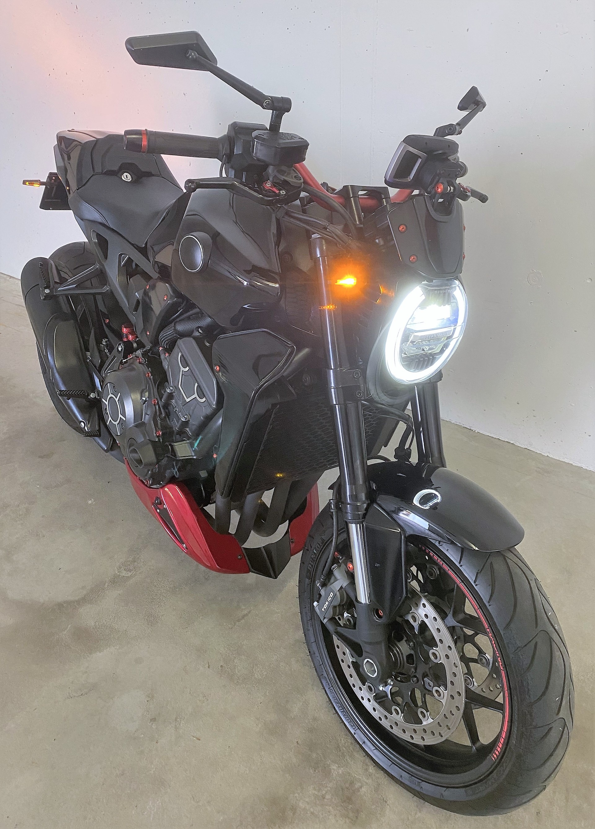 HONDA CB 1000 R ABS Black Edition Spezial-image-1