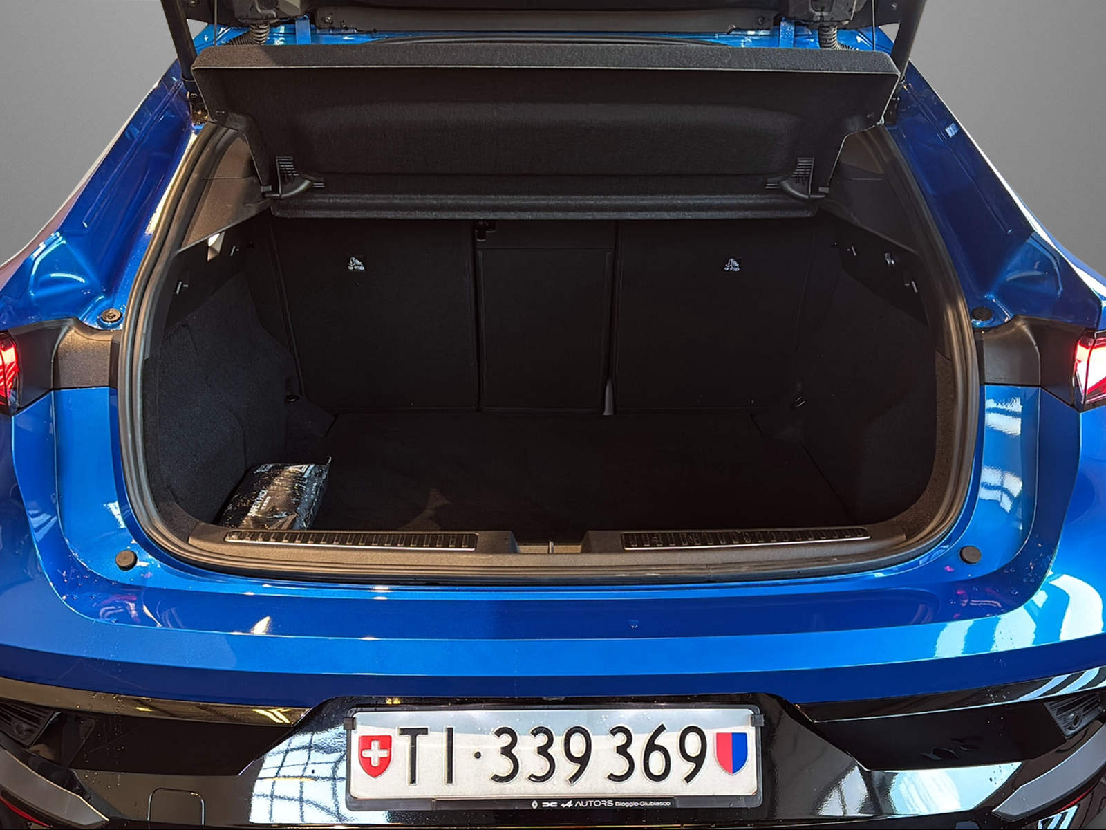 RENAULT Rafale 1.2 E-Tech Hybrid 200 Esprit Alpine-image-6