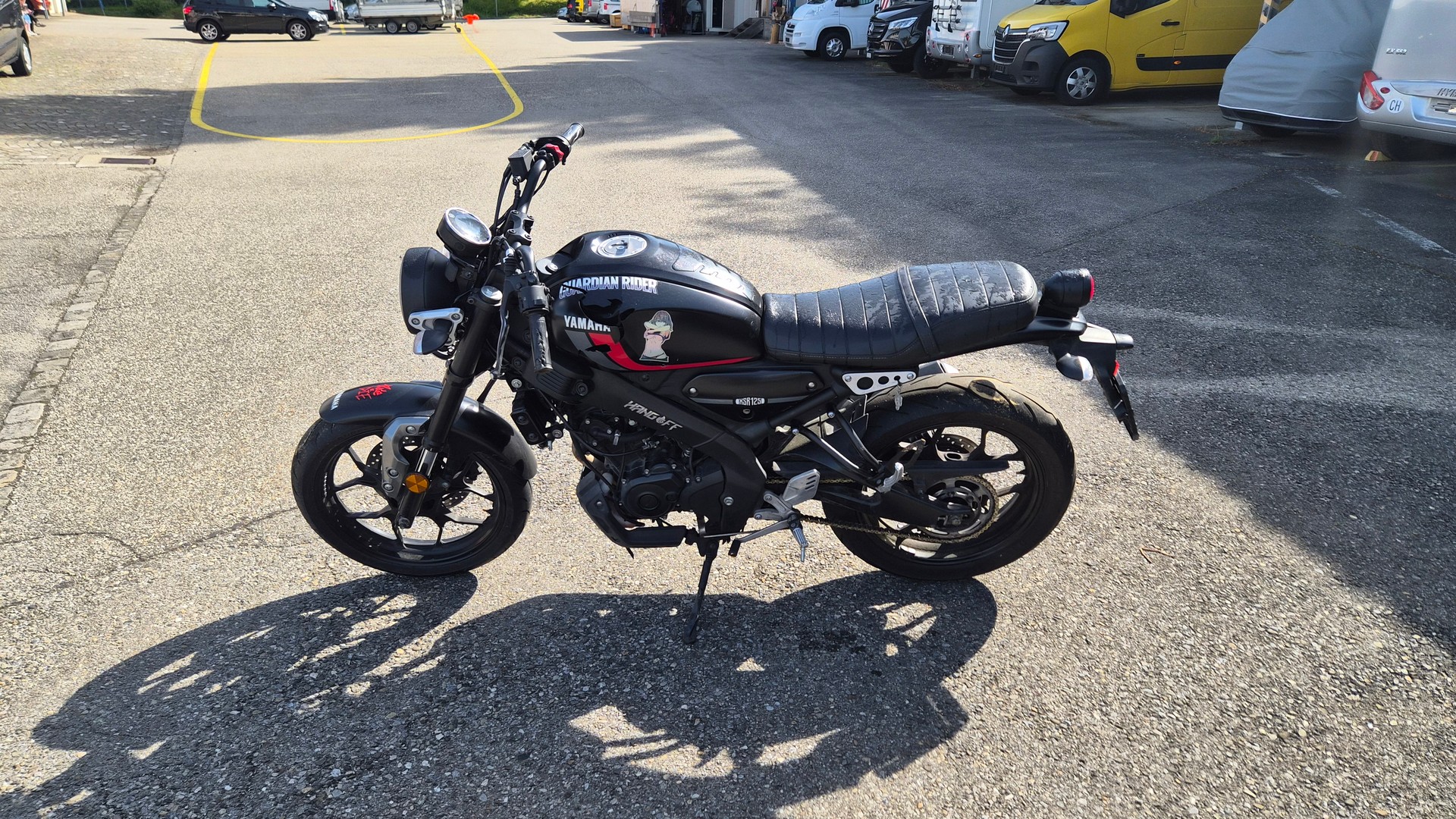 YAMAHA XSR 125-image-0